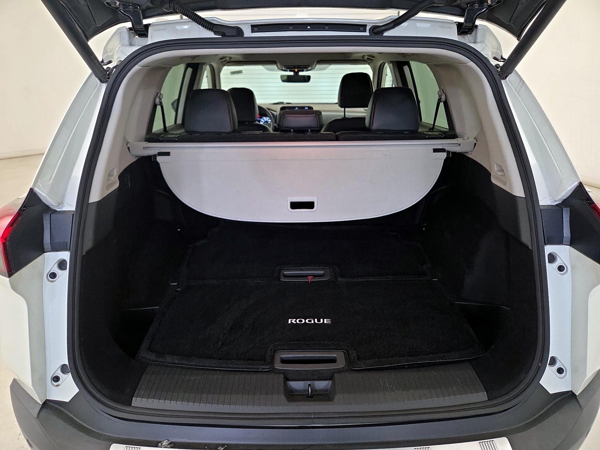 Thumbnail: 2023 Nissan Rogue - 20