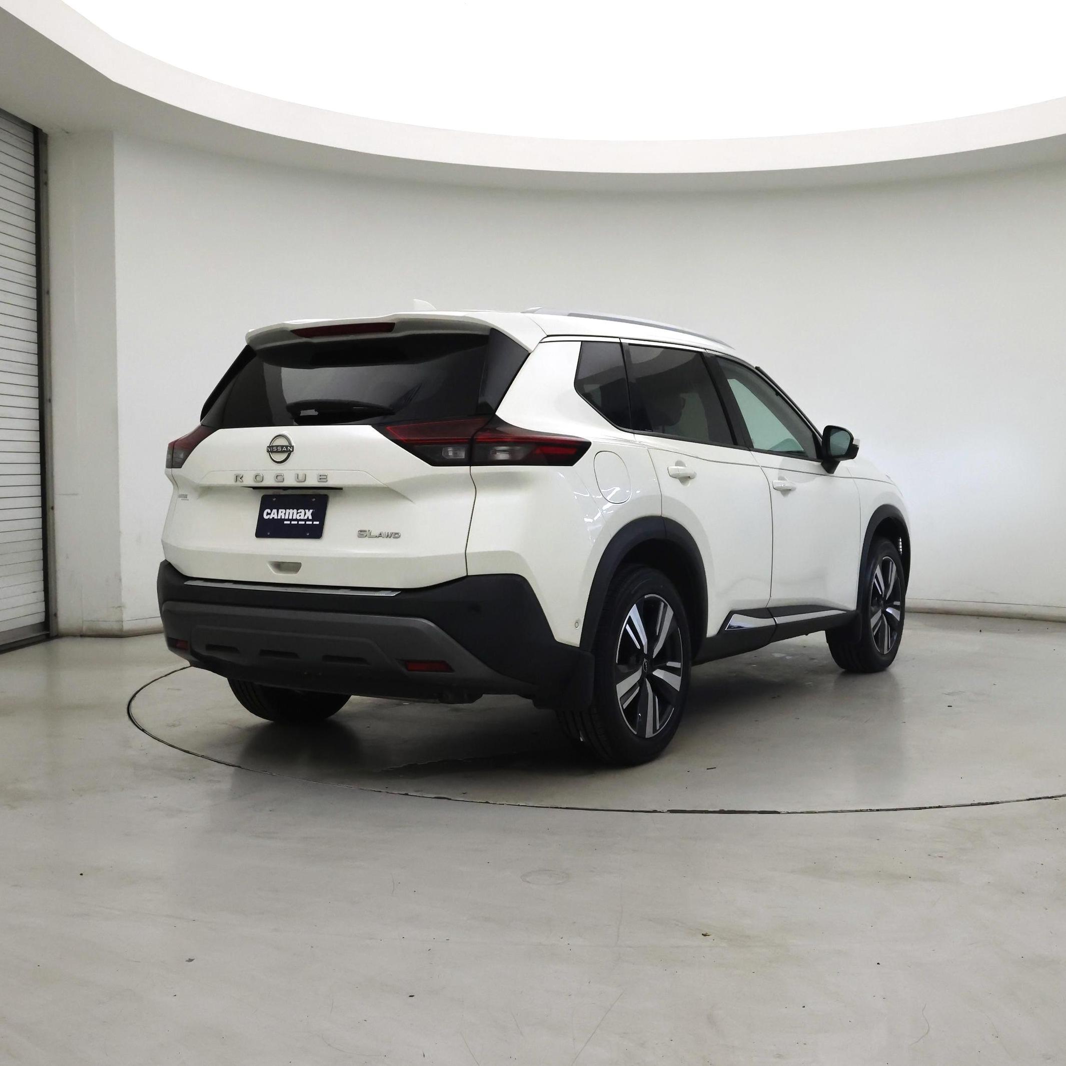 Thumbnail: 2023 Nissan Rogue - 8