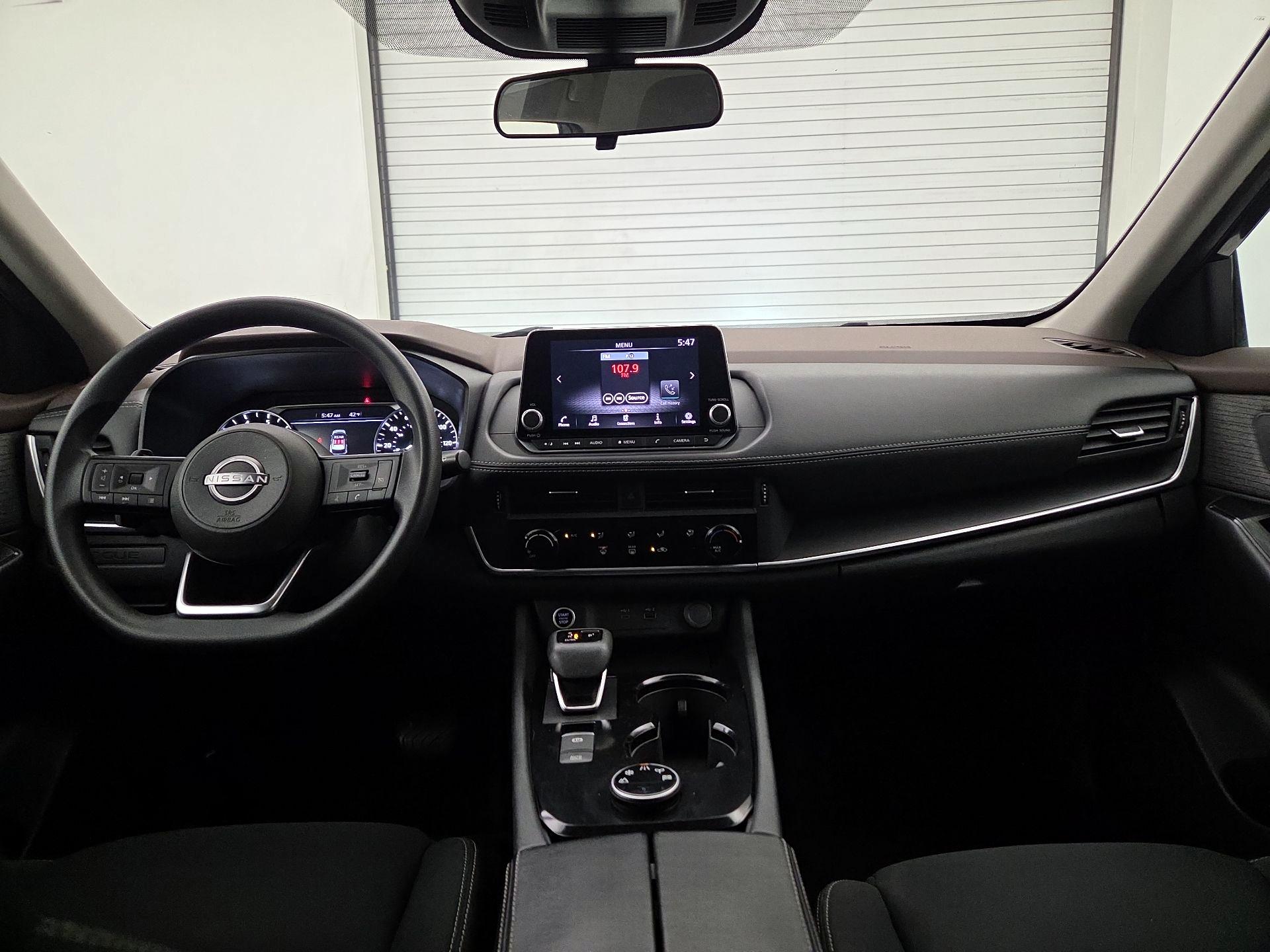 Thumbnail: 2023 Nissan Rogue - 9