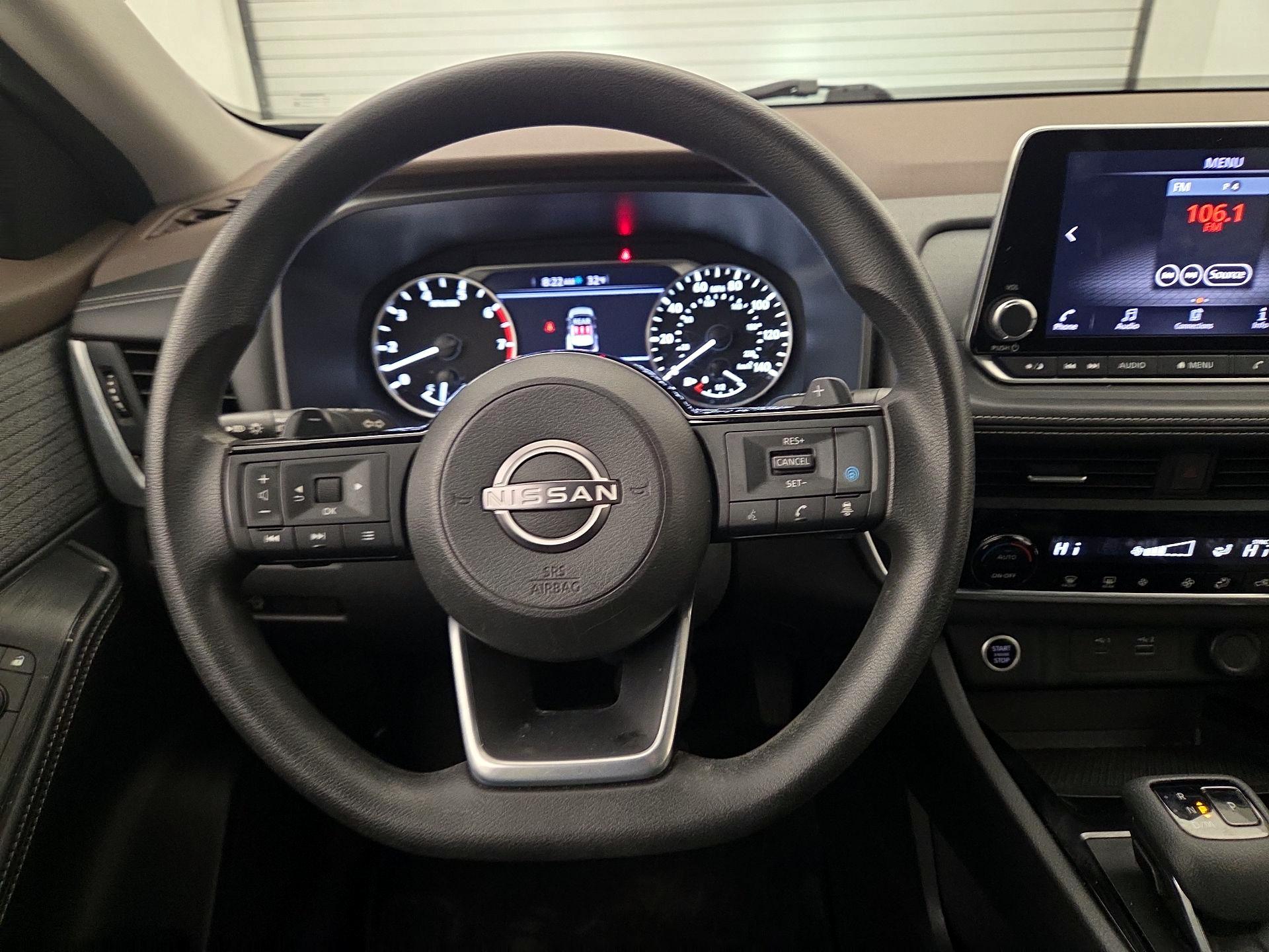 Thumbnail: 2023 Nissan Rogue - 10