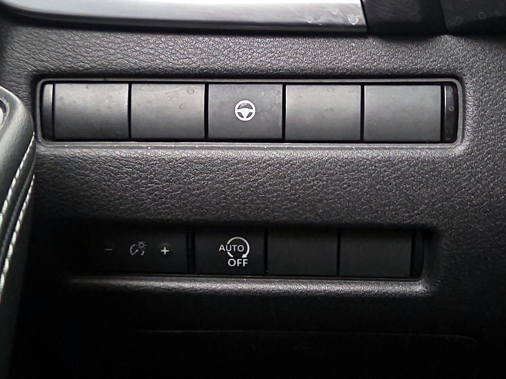 Thumbnail: 2023 Nissan Rogue - 13