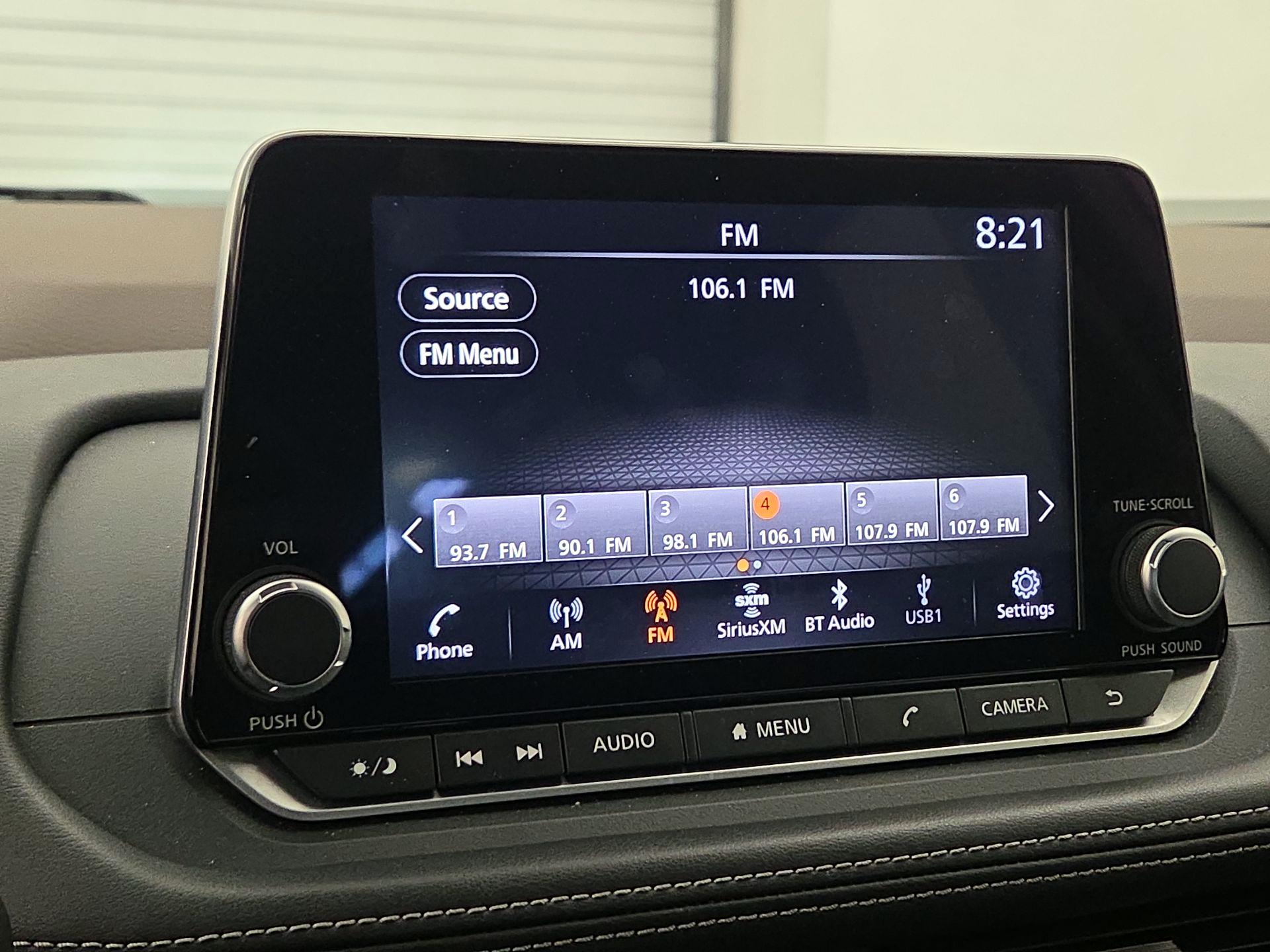 Thumbnail: 2023 Nissan Rogue - 15