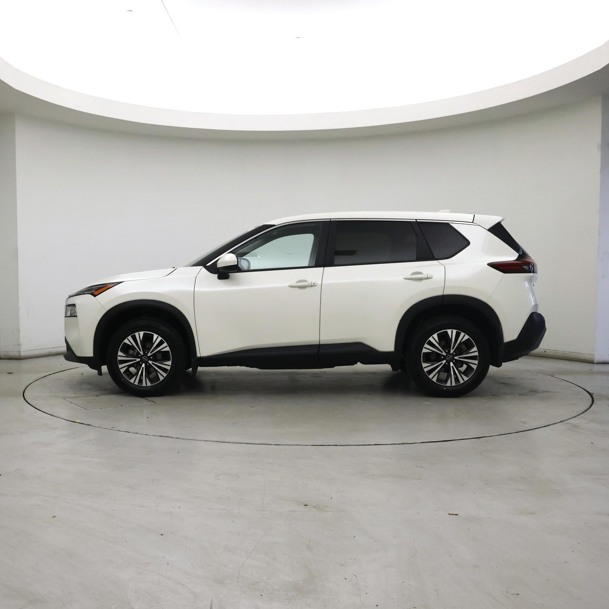 Thumbnail: 2023 Nissan Rogue - 3