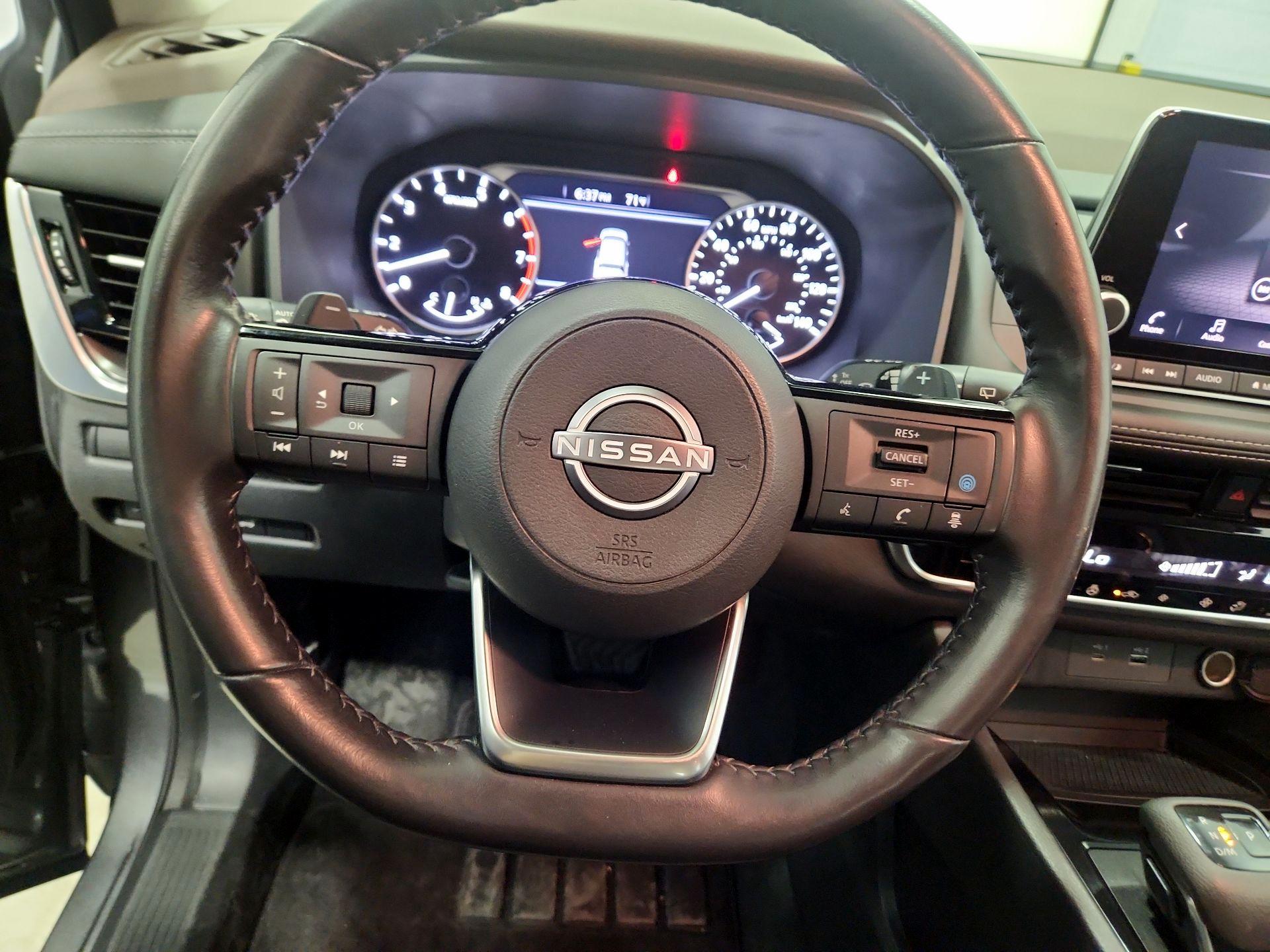 Thumbnail: 2023 Nissan Rogue - 10