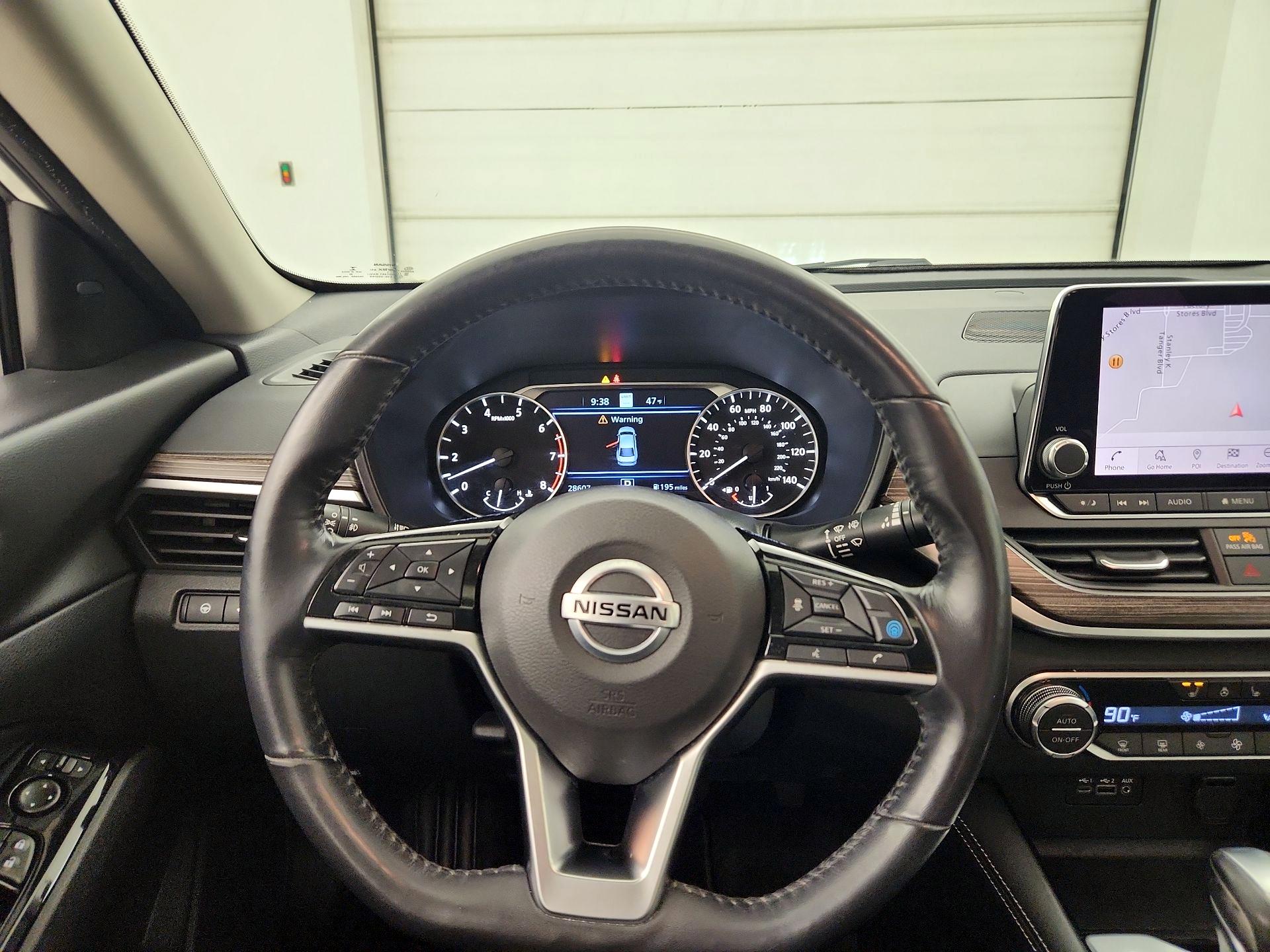 Thumbnail: 2021 Nissan Altima - 10