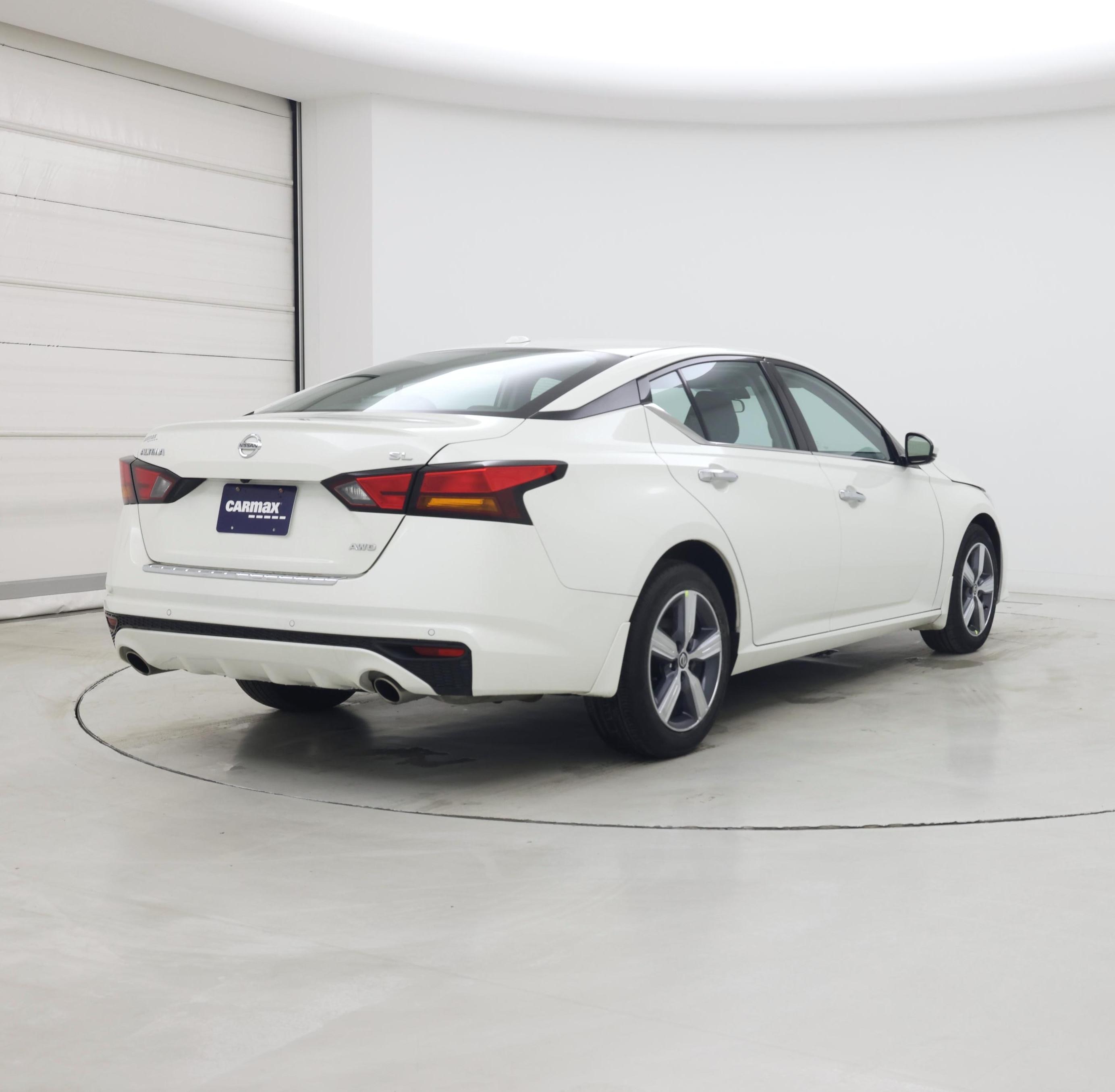 Thumbnail: 2021 Nissan Altima - 8