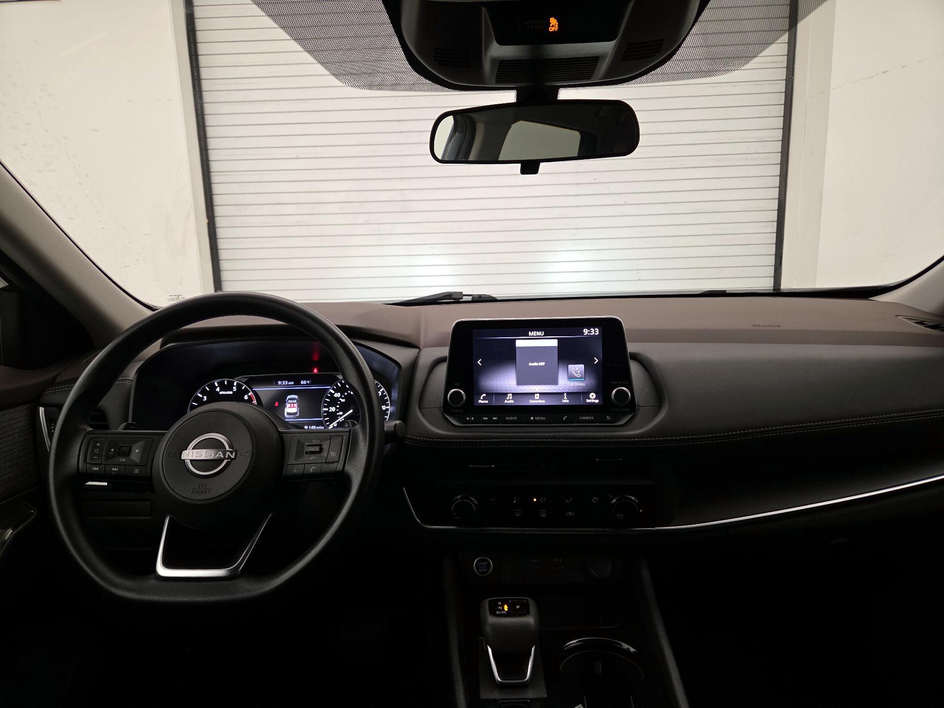 Thumbnail: 2023 Nissan Rogue - 9