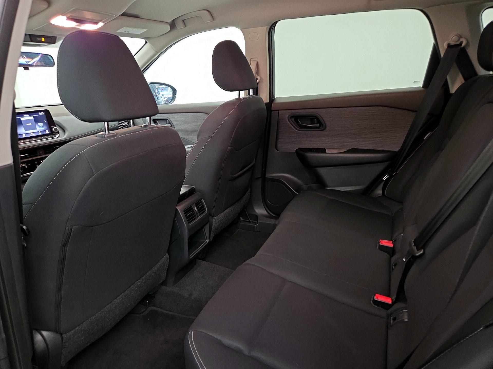 Thumbnail: 2023 Nissan Rogue - 18