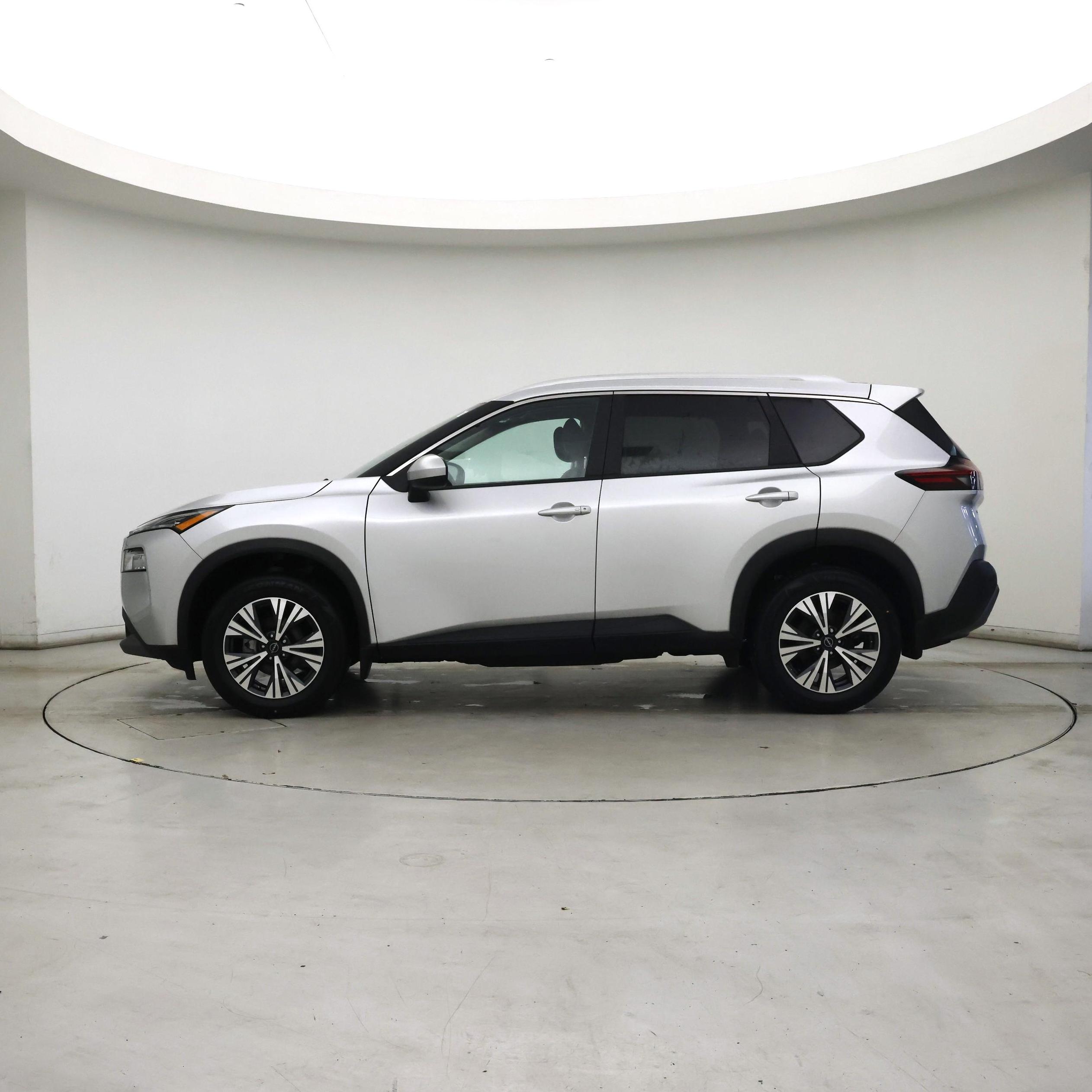 Thumbnail: 2023 Nissan Rogue - 3