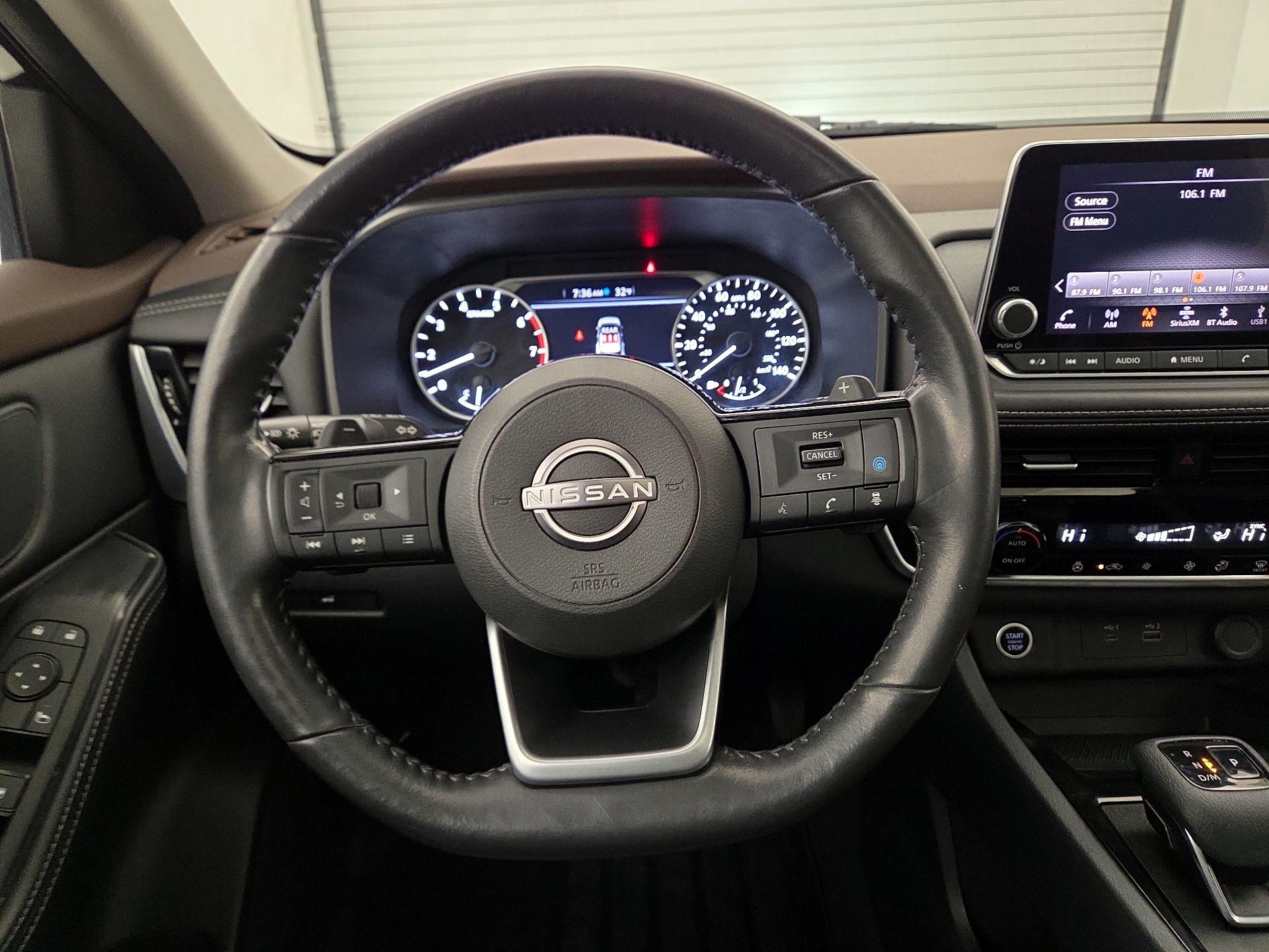 Thumbnail: 2023 Nissan Rogue - 10