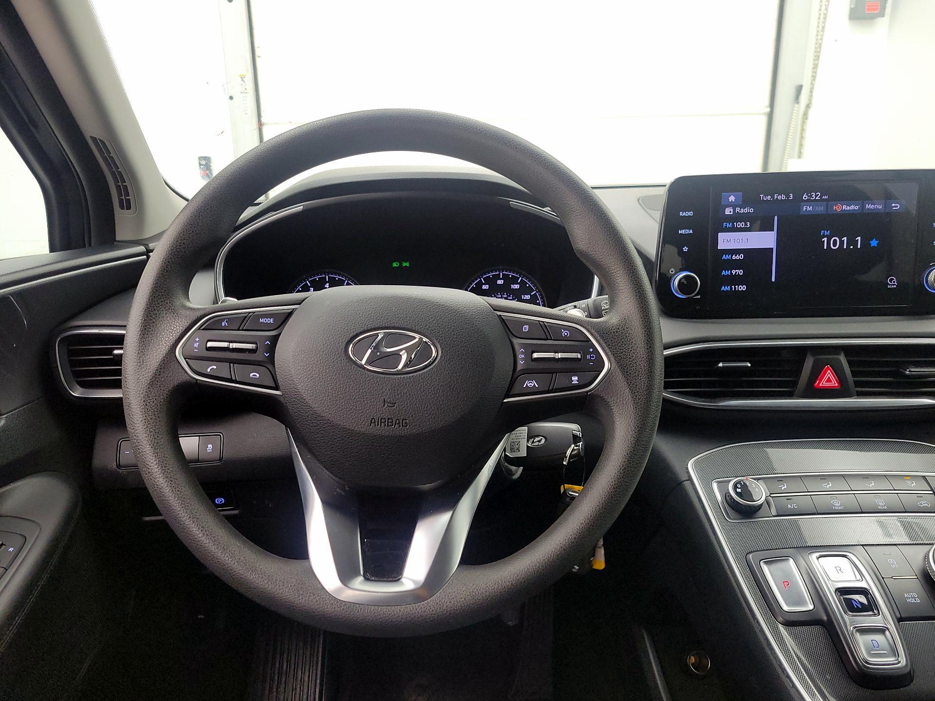 Thumbnail: 2023 Hyundai Santa Fe - 10