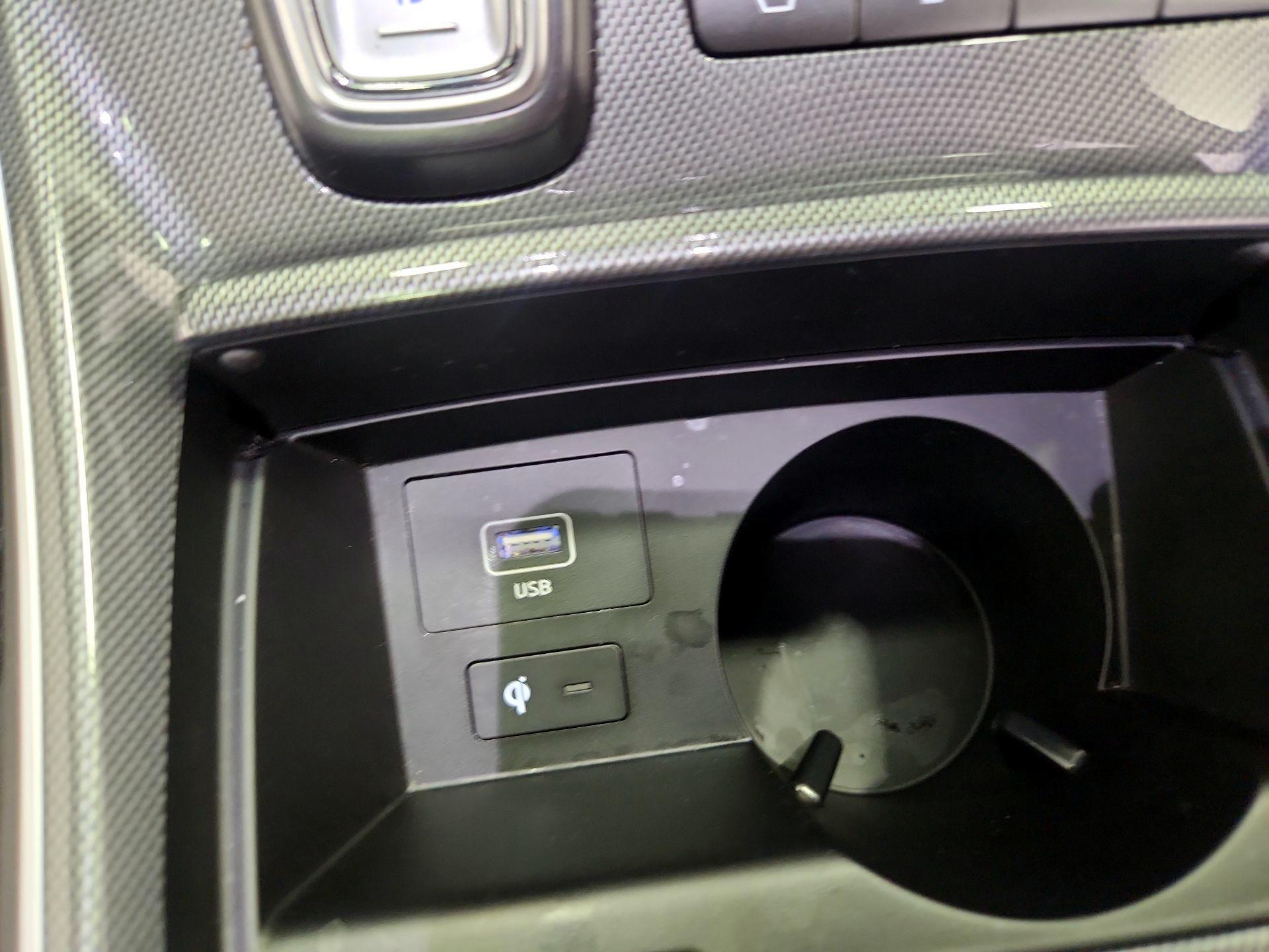 Thumbnail: 2023 Hyundai Santa Fe - 19