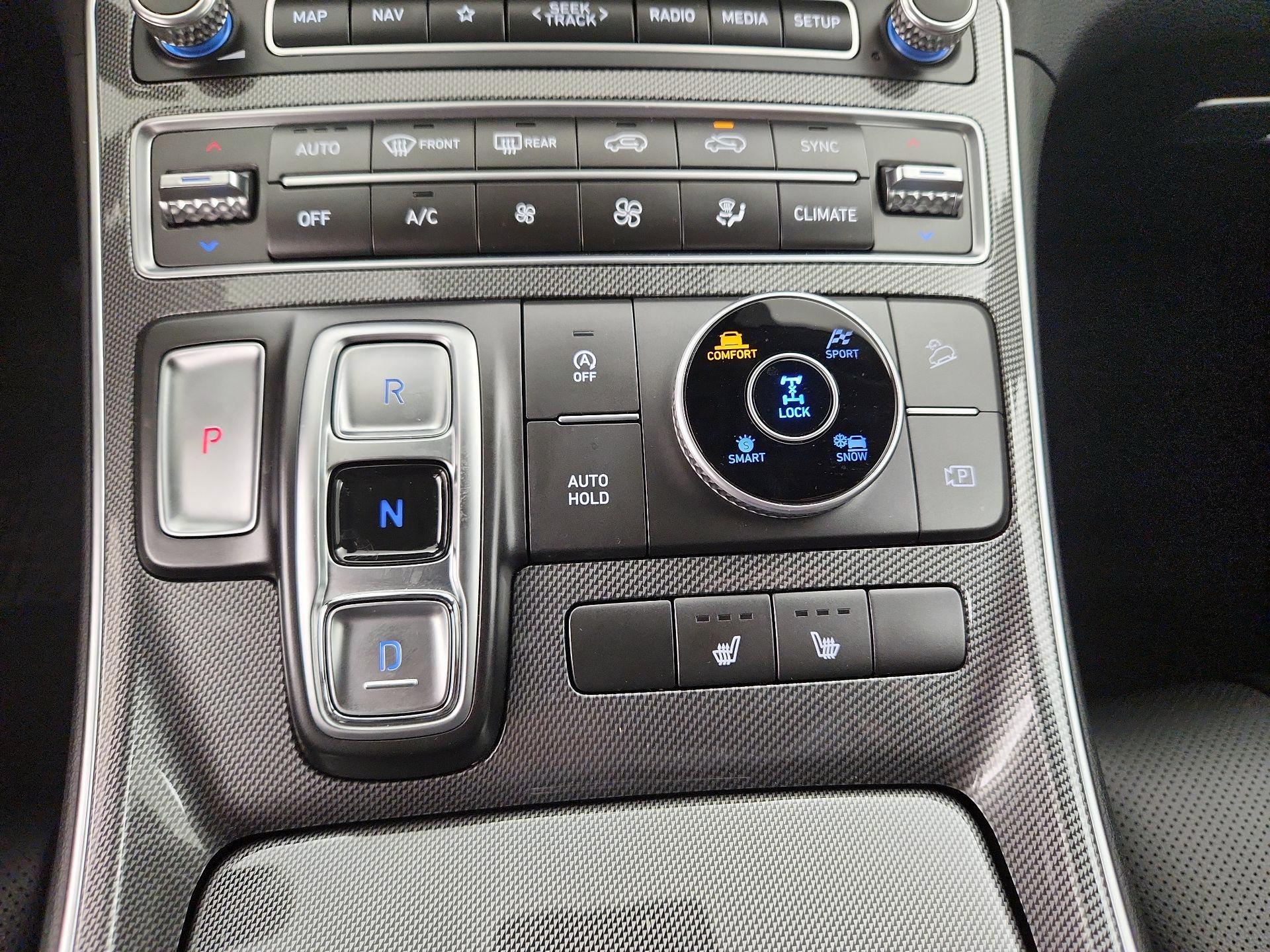 Thumbnail: 2023 Hyundai Santa Fe - 18