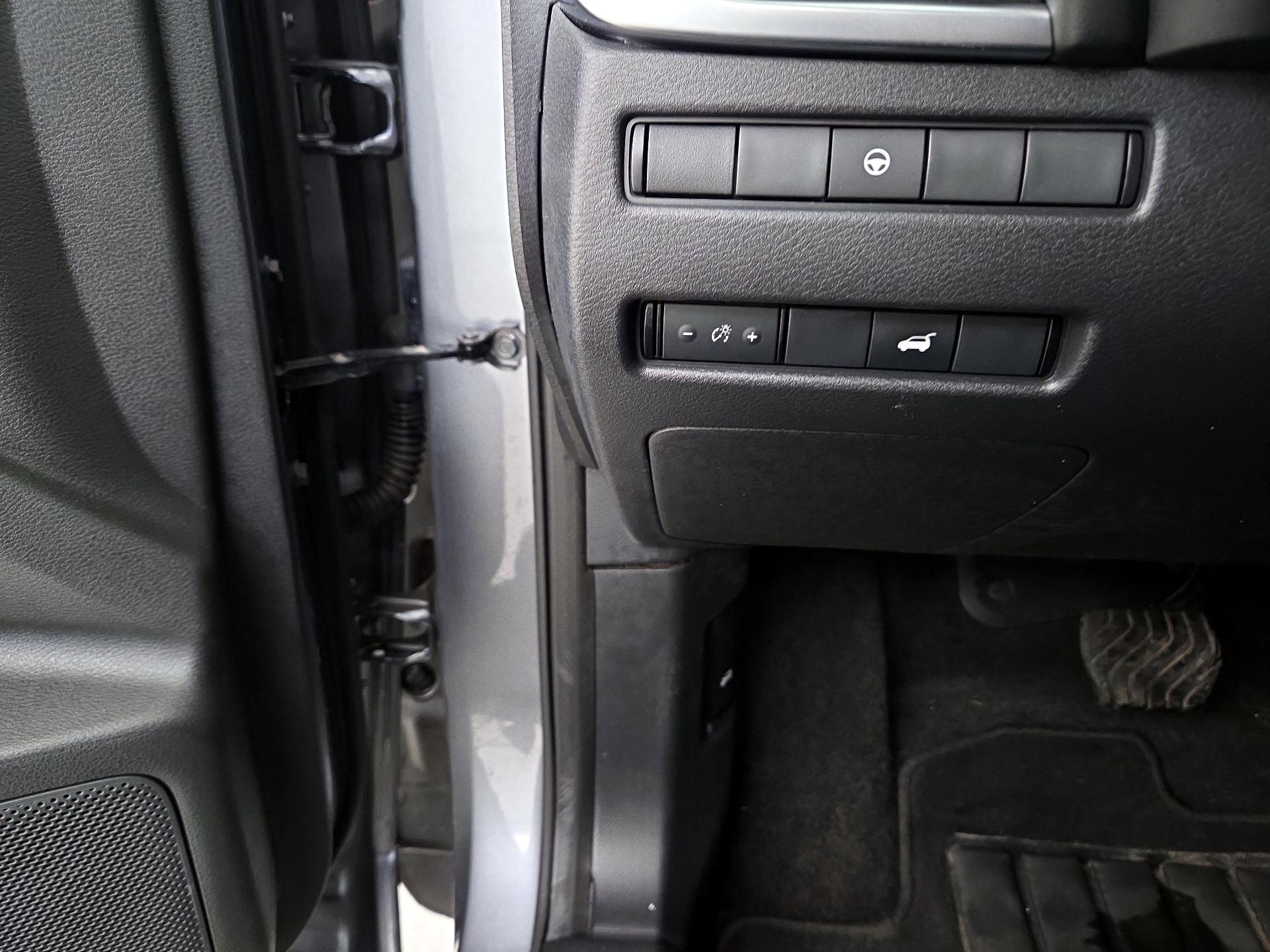 Thumbnail: 2023 Nissan Rogue - 13