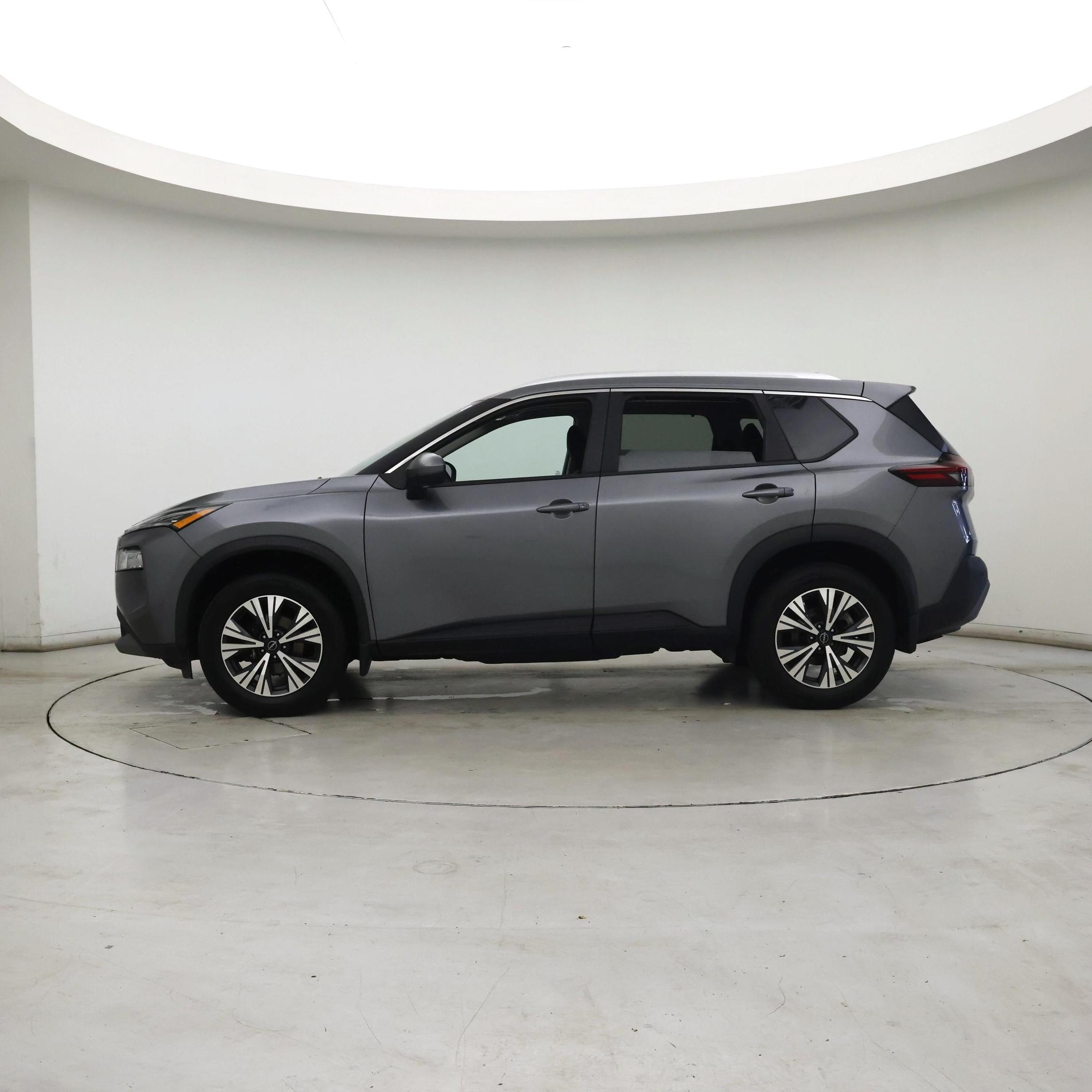 Thumbnail: 2023 Nissan Rogue - 3