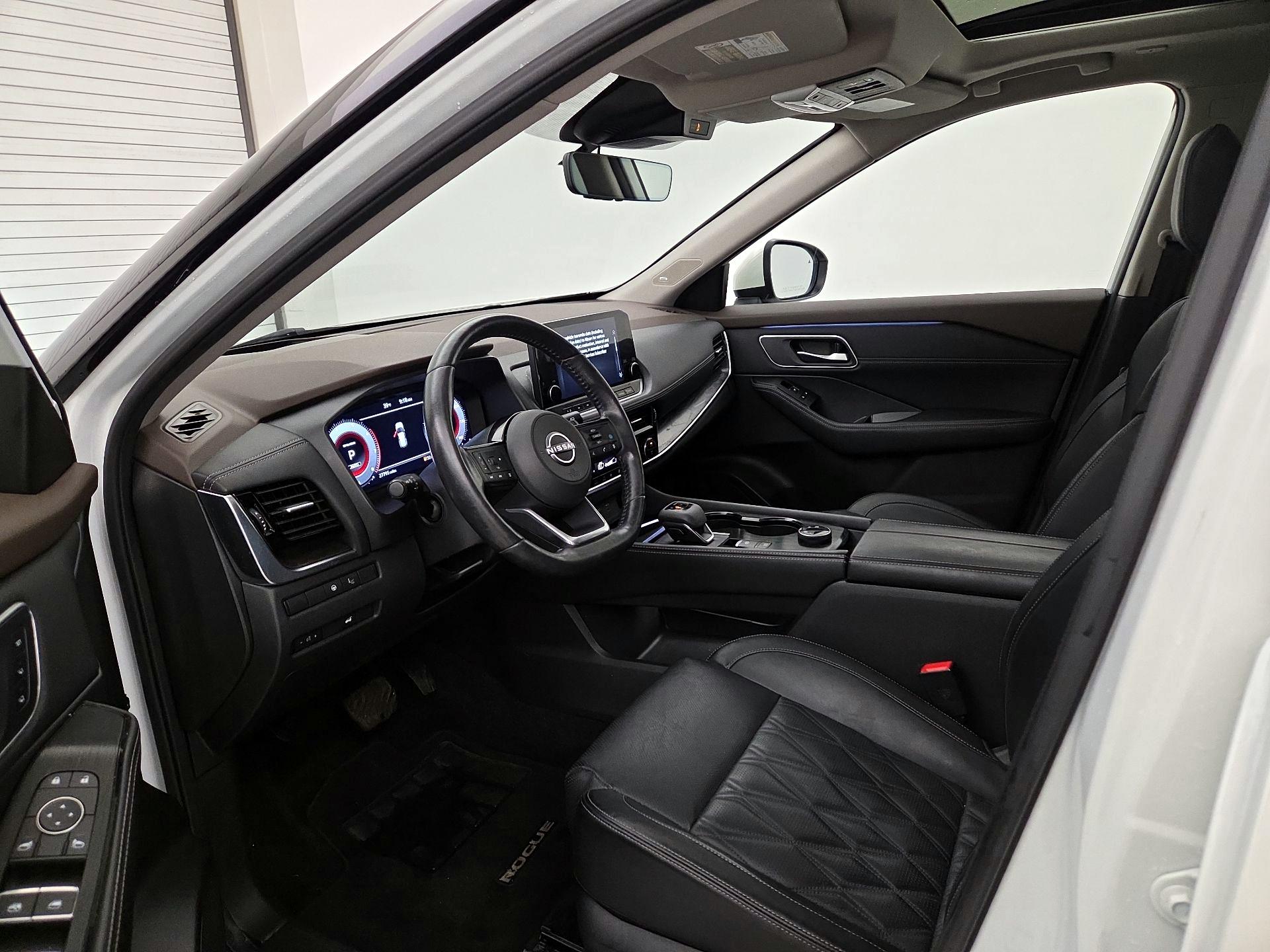 Thumbnail: 2023 Nissan Rogue - 11