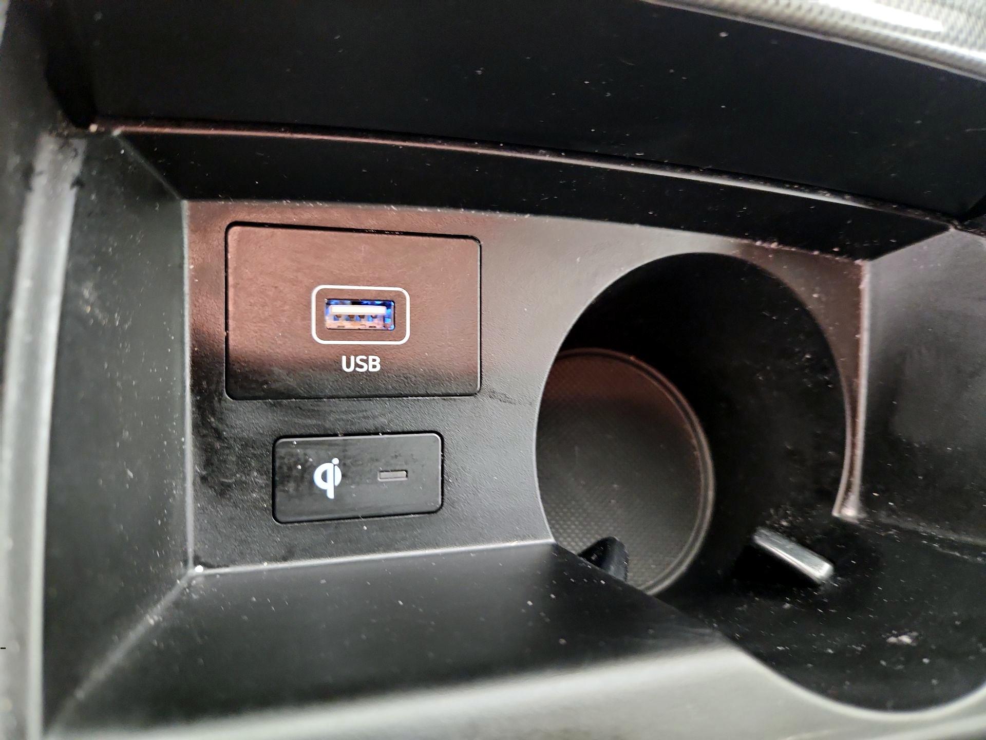 Thumbnail: 2023 Hyundai Santa Fe - 19