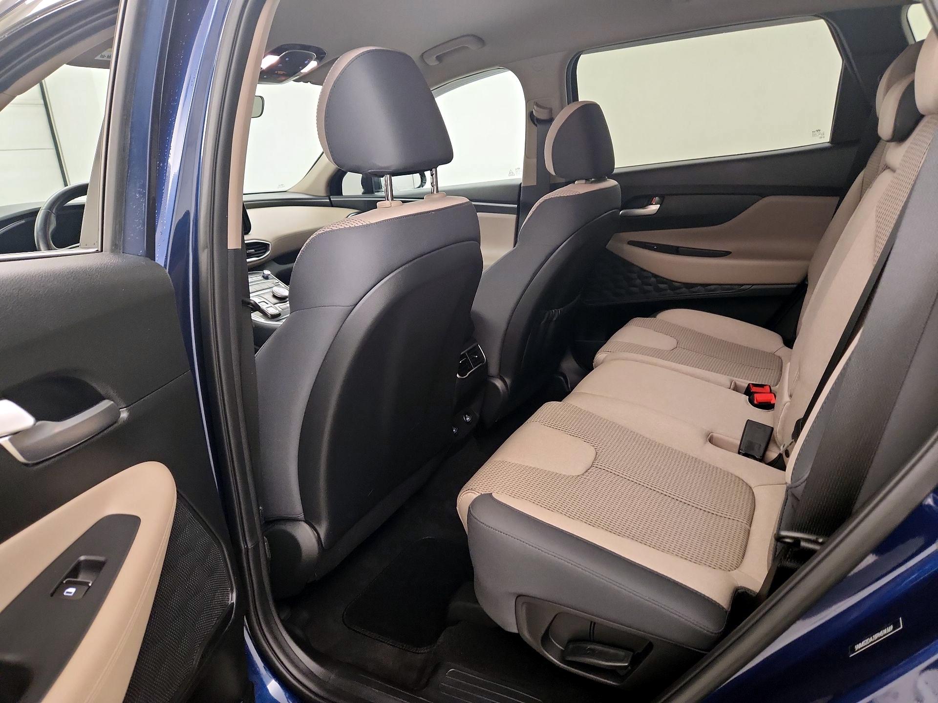 Thumbnail: 2023 Hyundai Santa Fe - 20