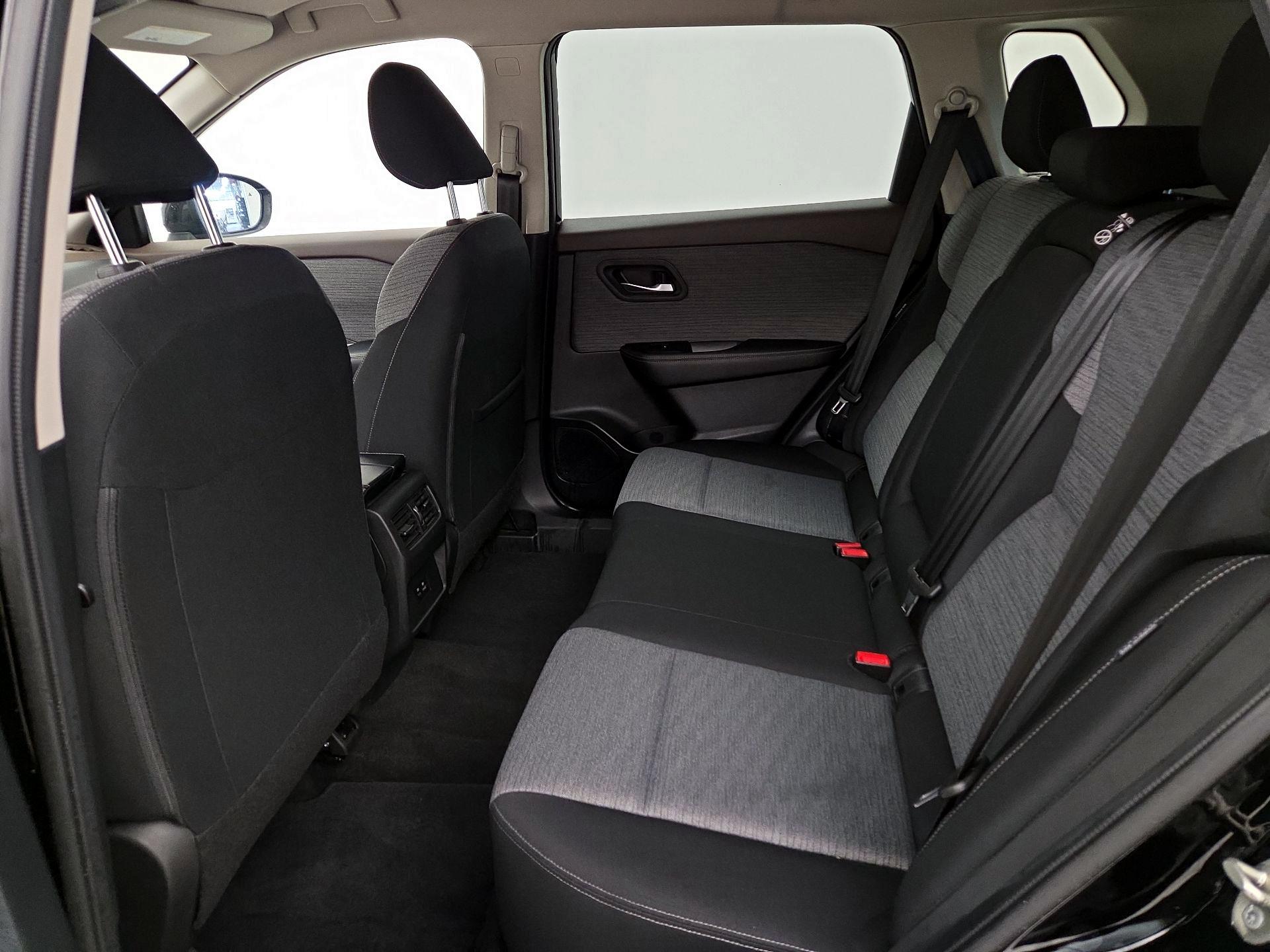 Thumbnail: 2023 Nissan Rogue - 19