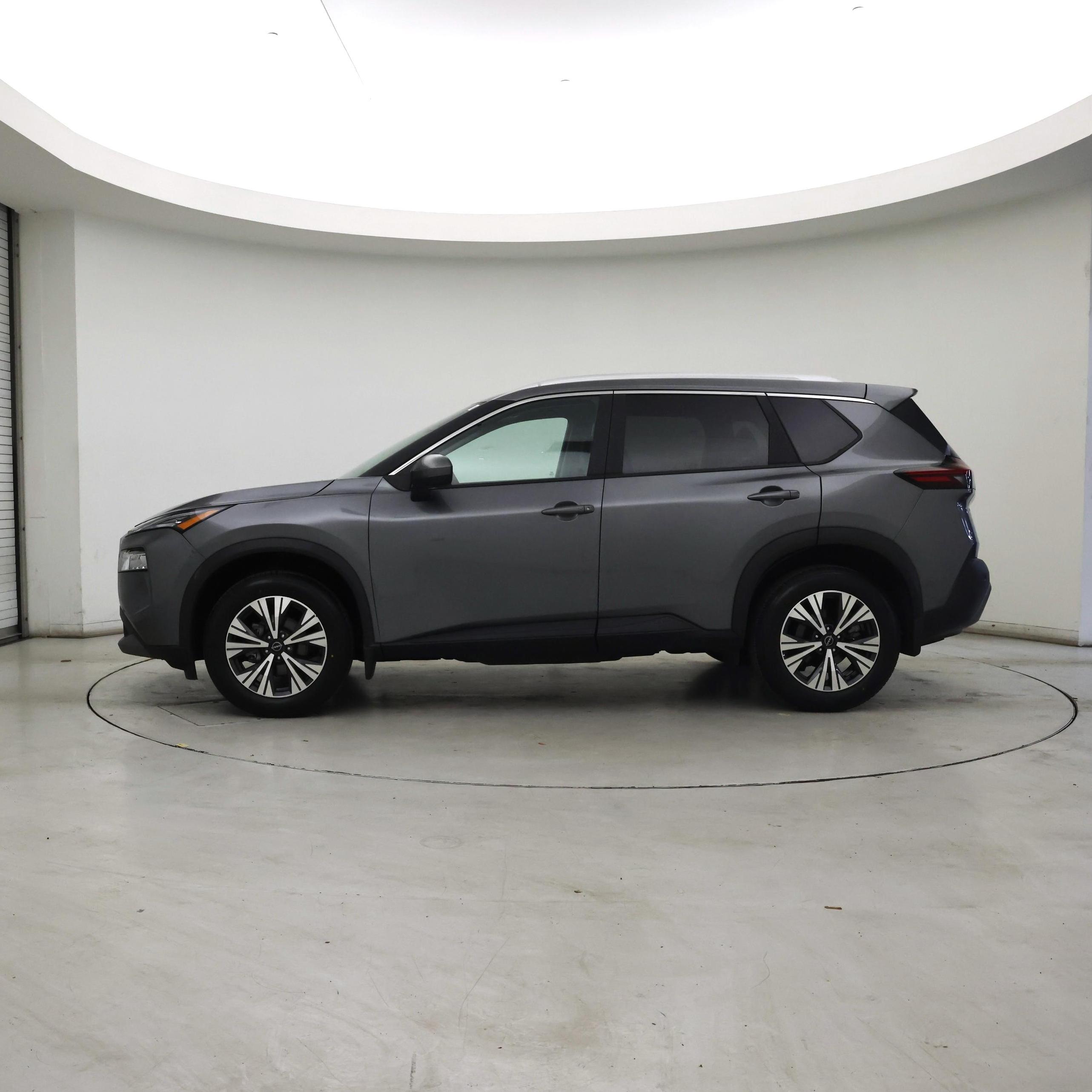 Thumbnail: 2023 Nissan Rogue - 3