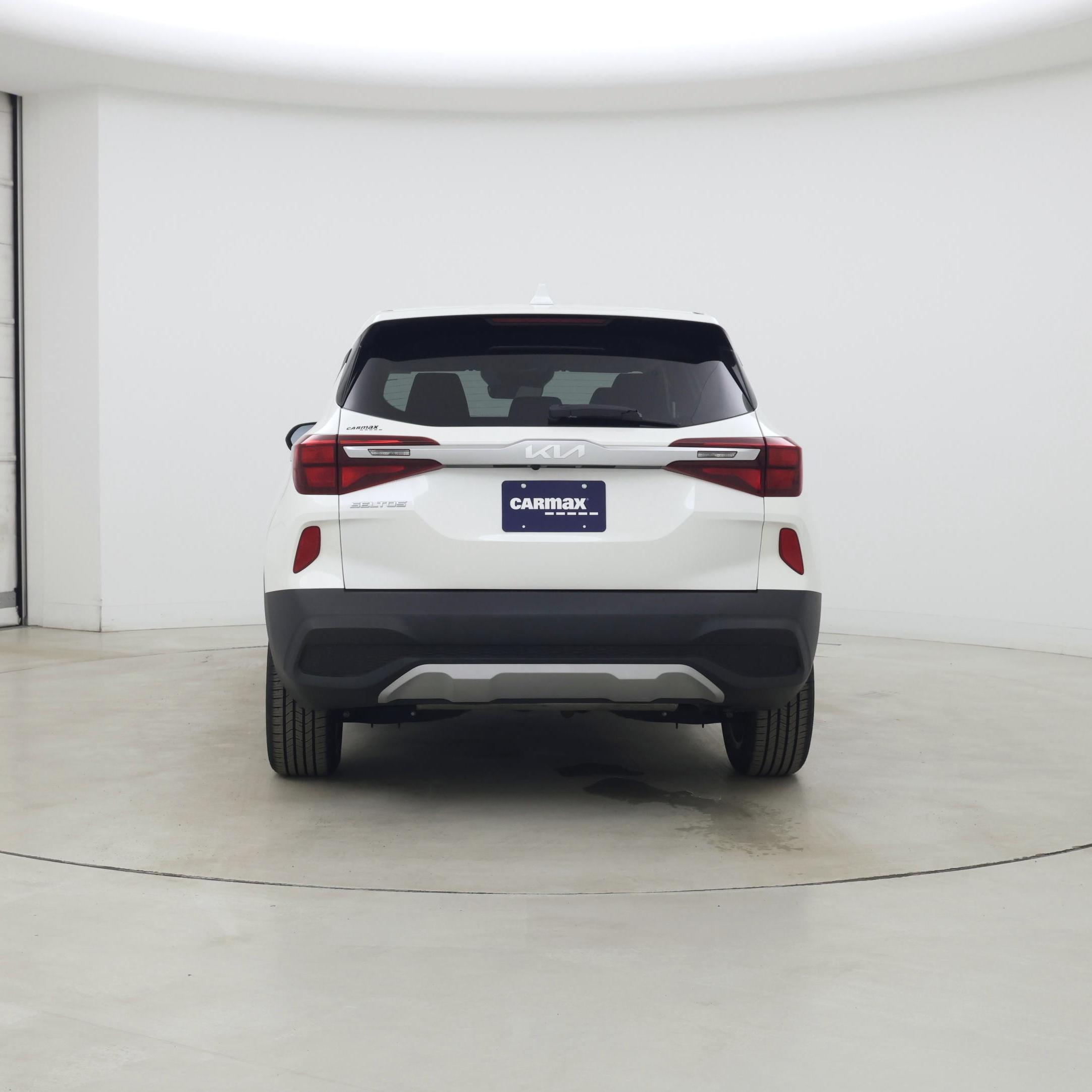 Thumbnail: 2023 Kia Seltos - 6