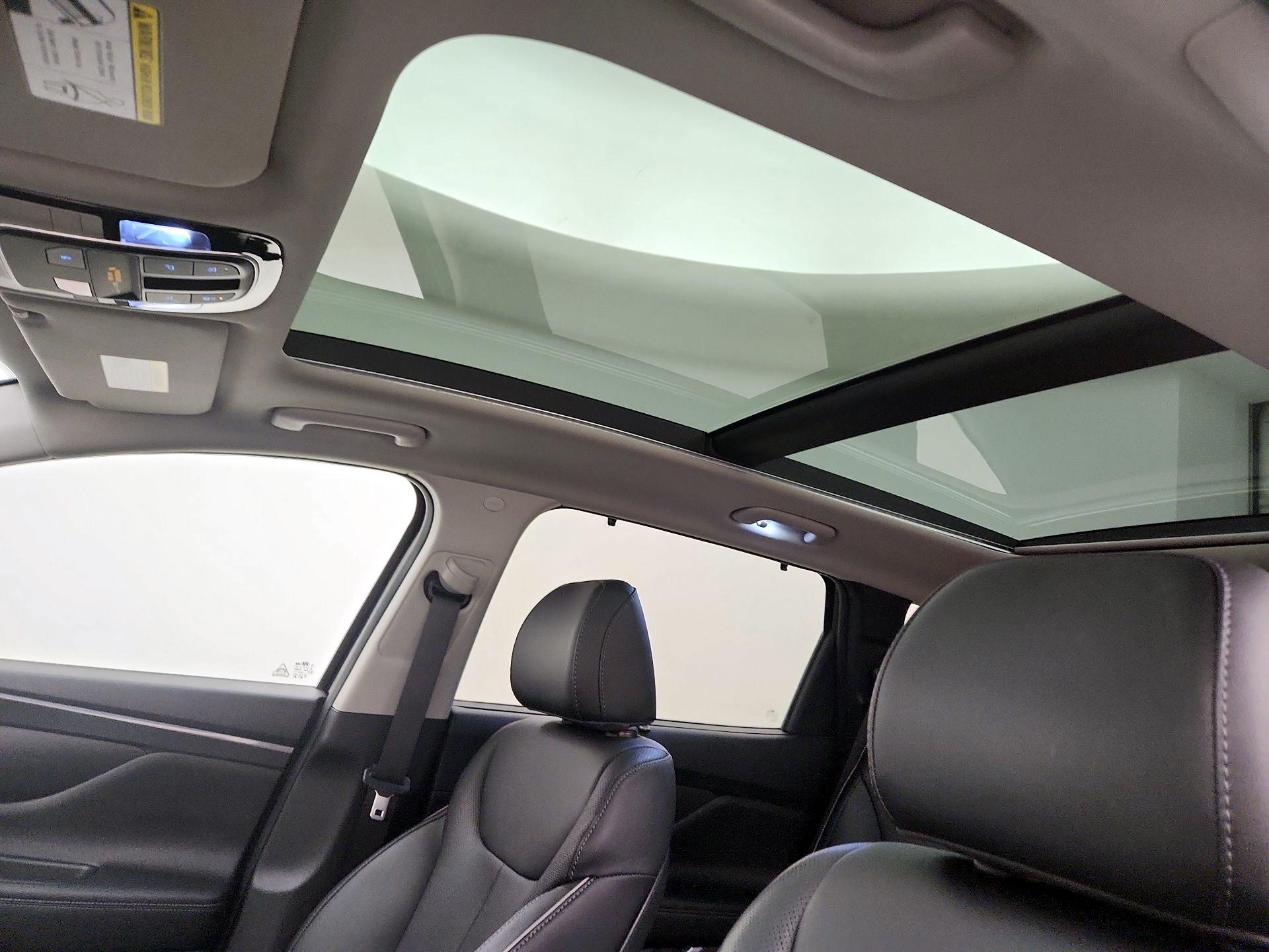 Thumbnail: 2022 Hyundai Santa Fe - 20