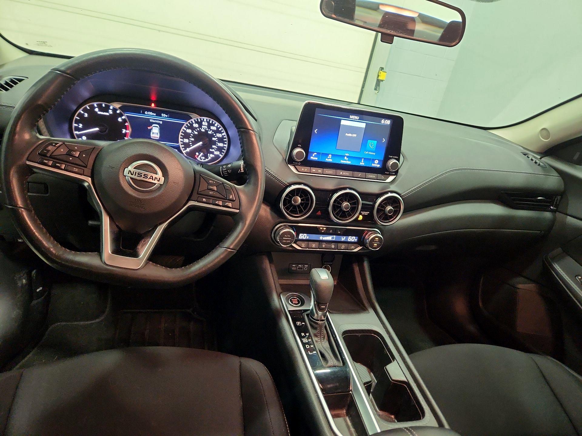 Thumbnail: 2023 Nissan Sentra - 9