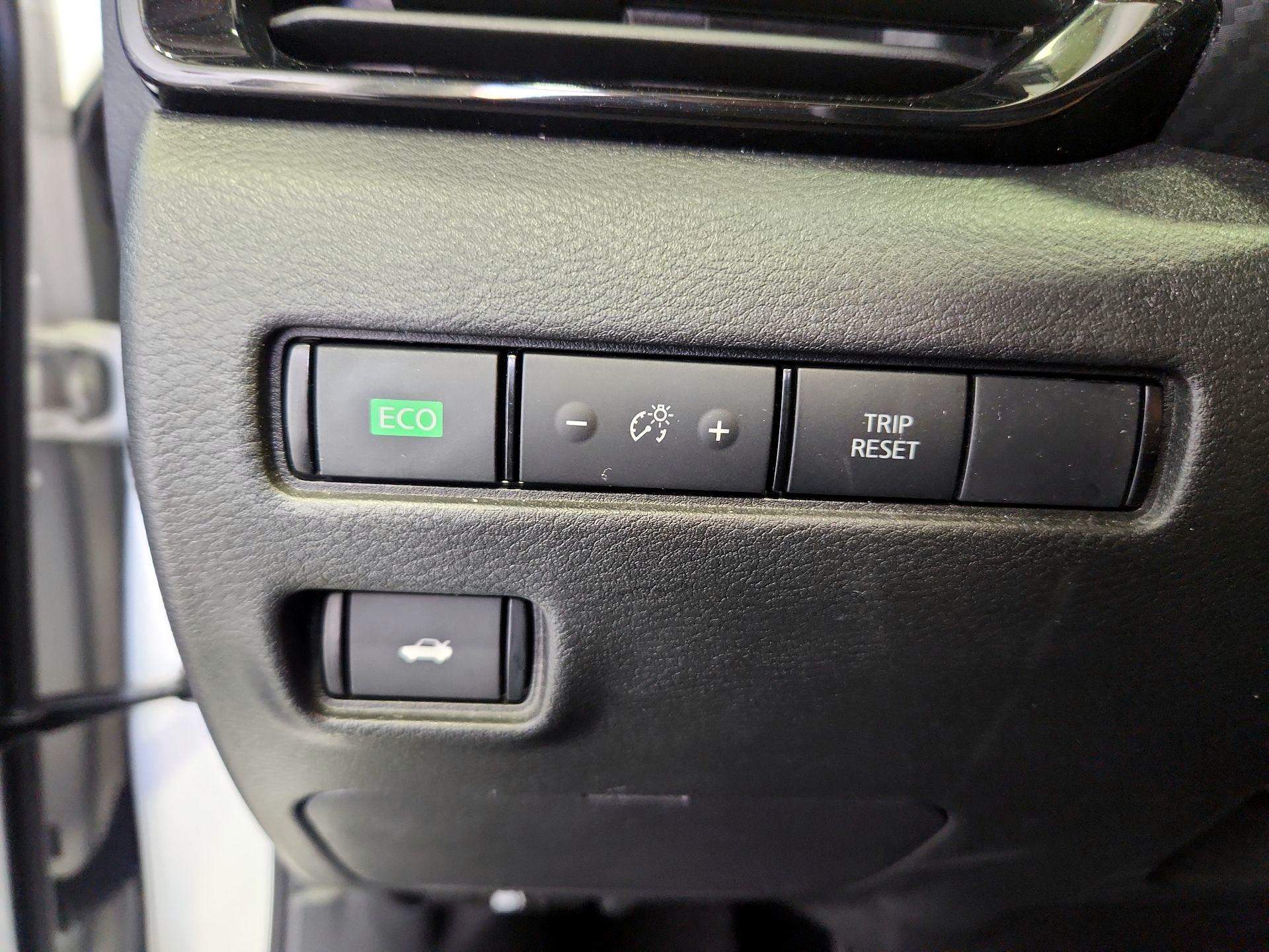 Thumbnail: 2023 Nissan Sentra - 13