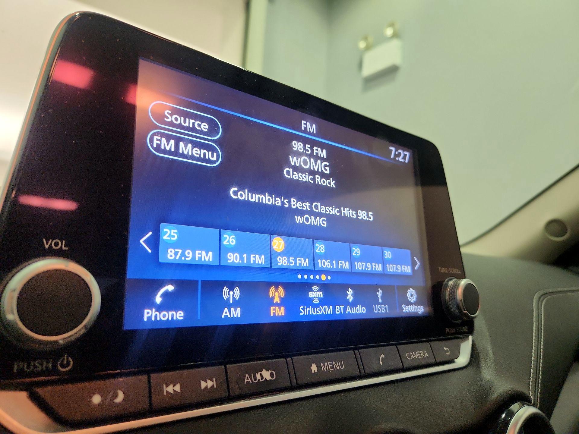 Thumbnail: 2022 Nissan Sentra - 15