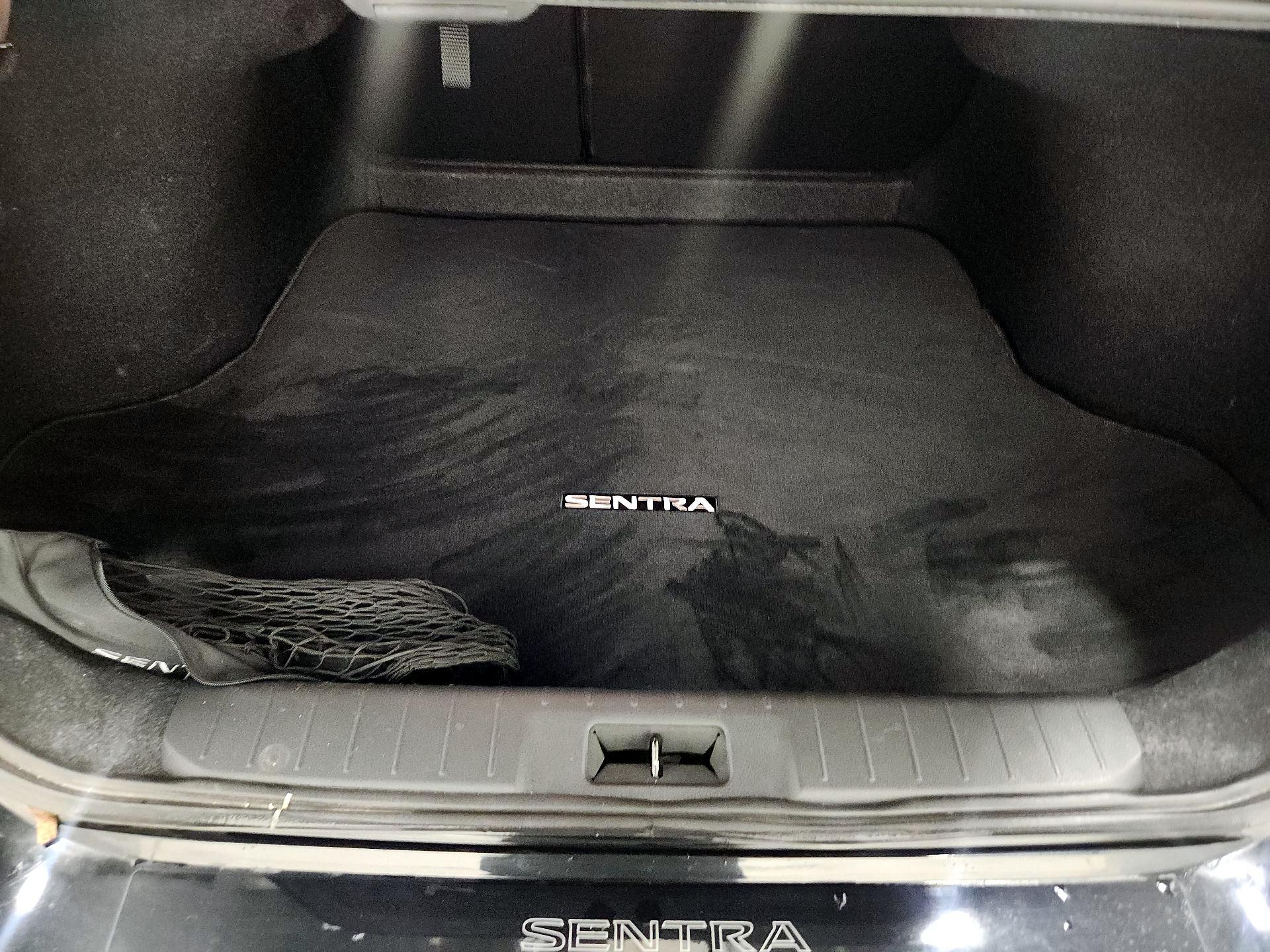 Thumbnail: 2022 Nissan Sentra - 20