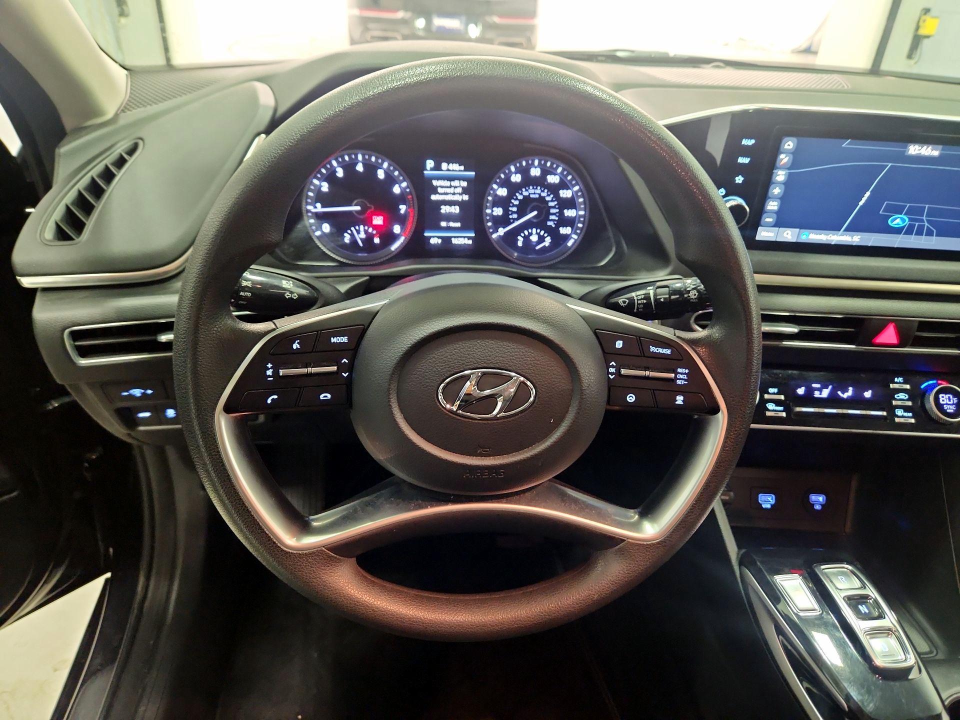 Thumbnail: 2023 Hyundai Sonata - 10