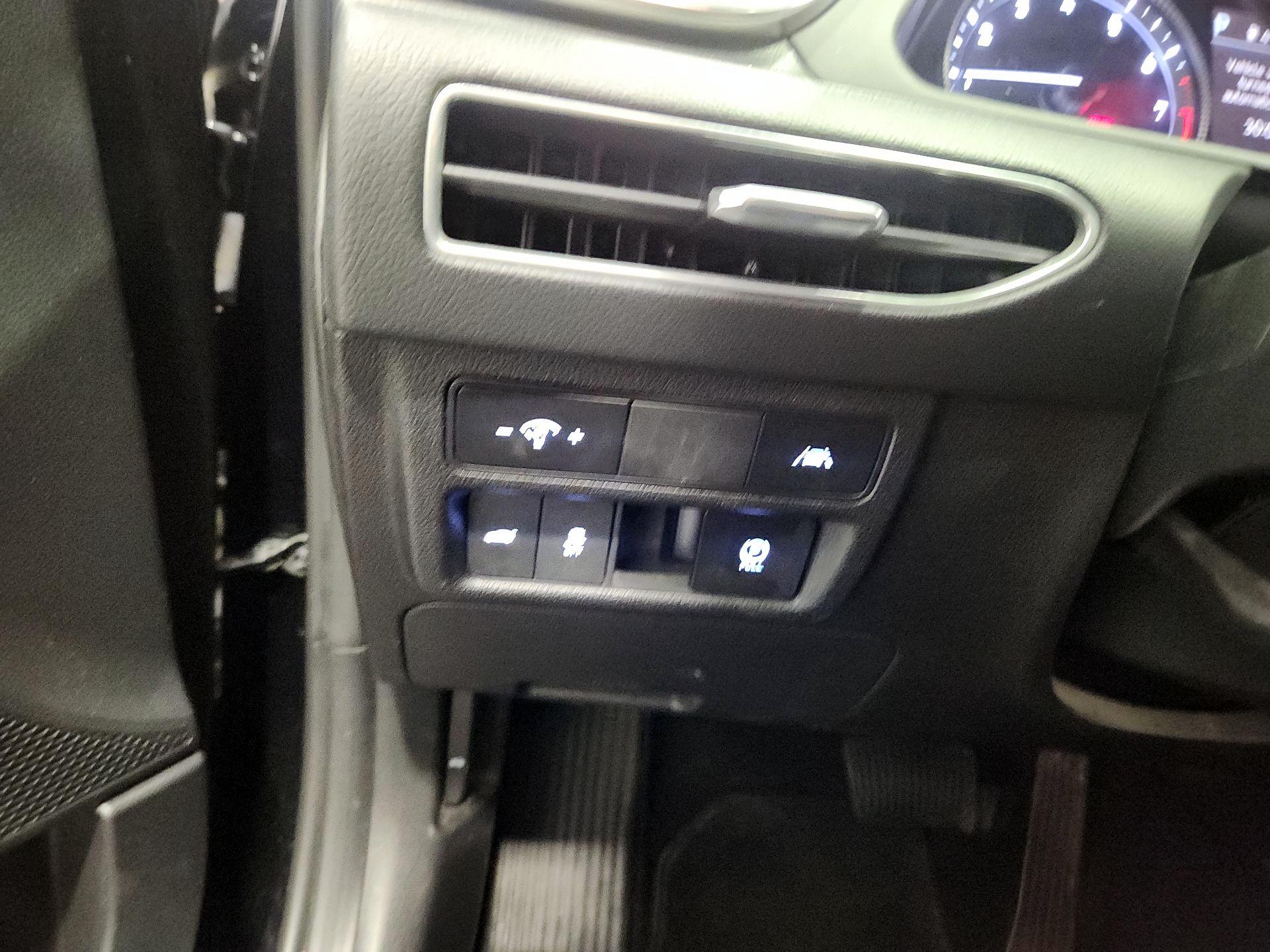 Thumbnail: 2023 Hyundai Sonata - 13