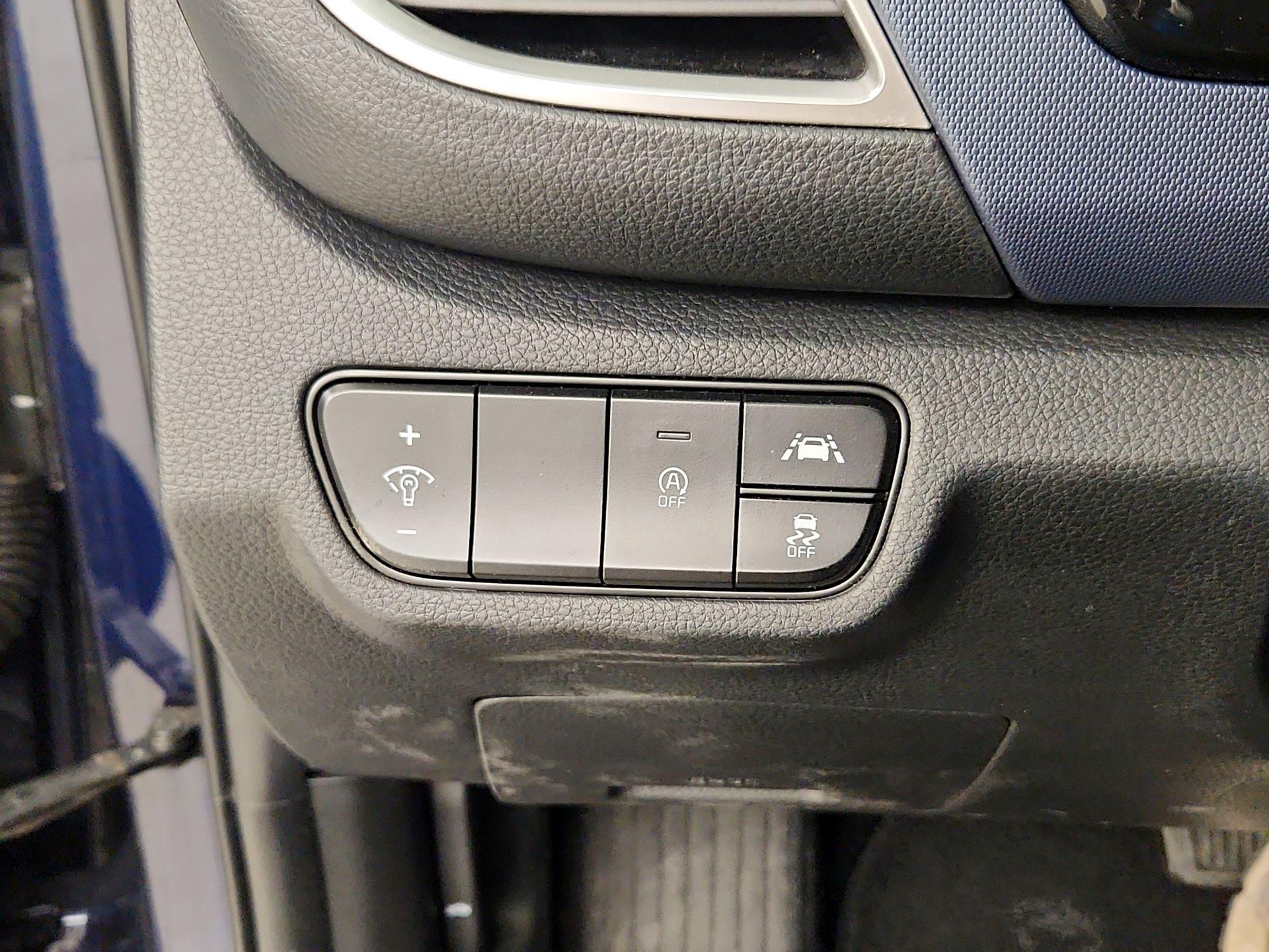 Thumbnail: 2022 Kia Seltos - 13