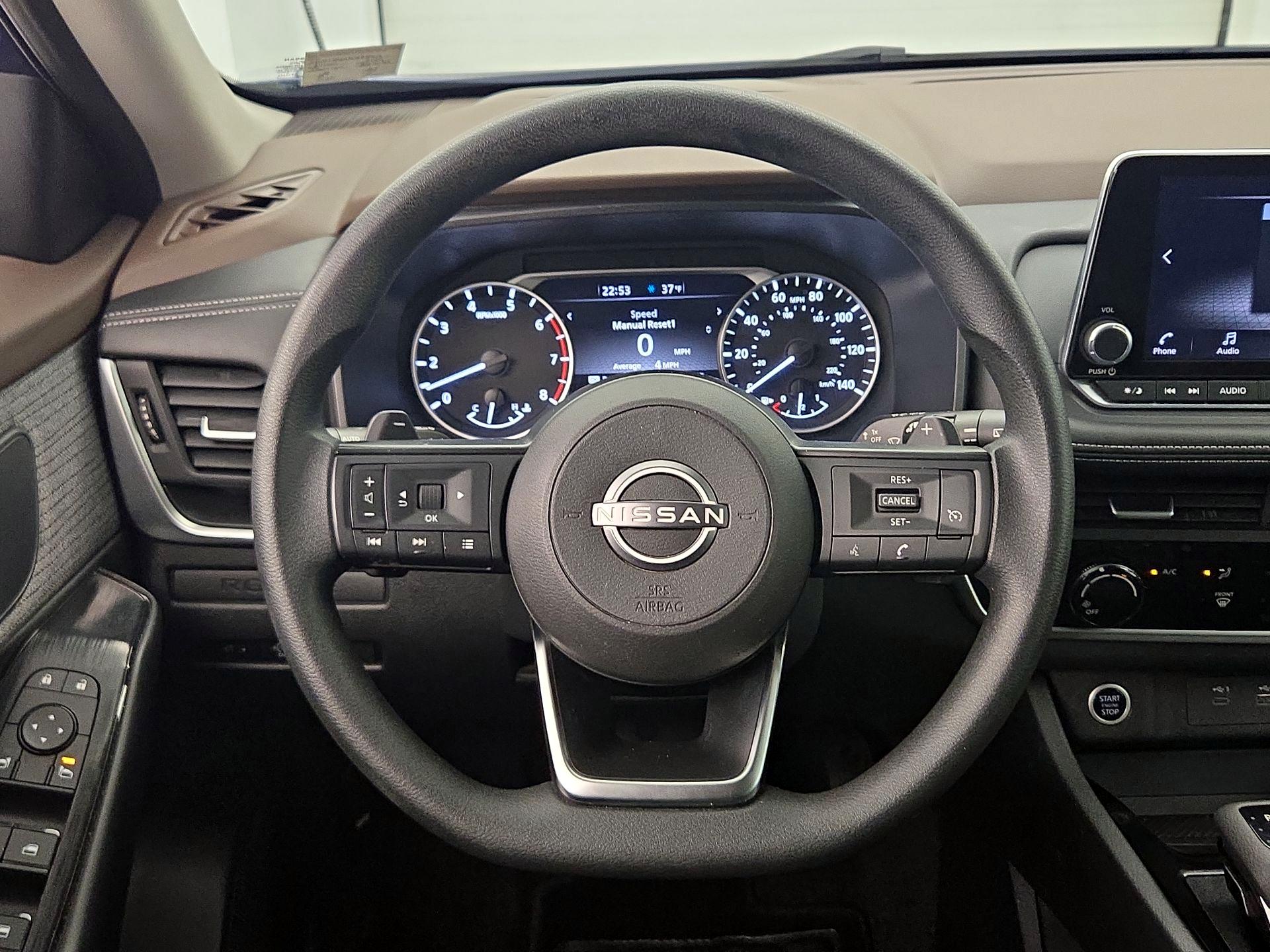 Thumbnail: 2023 Nissan Rogue - 10