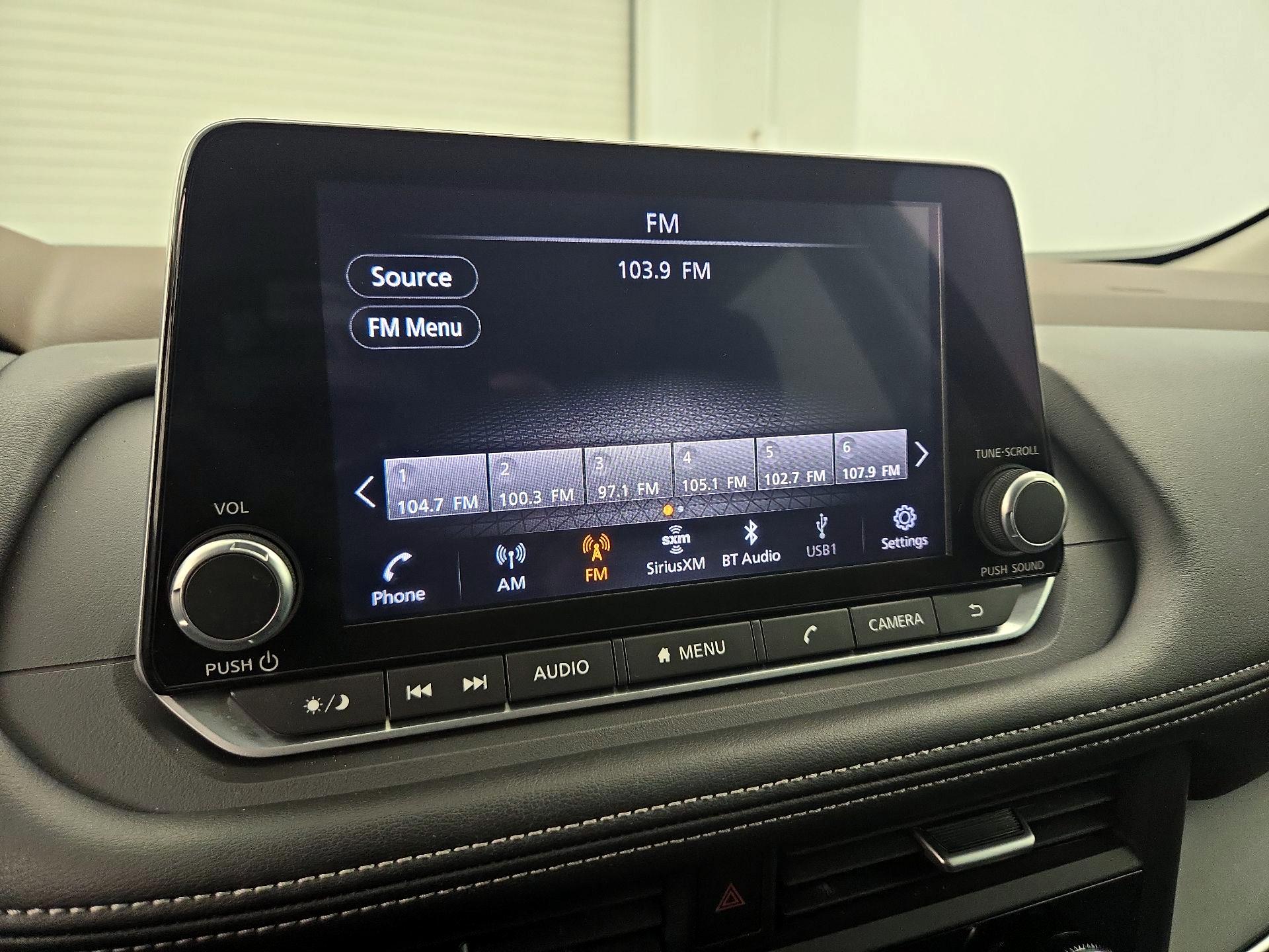 Thumbnail: 2023 Nissan Rogue - 15