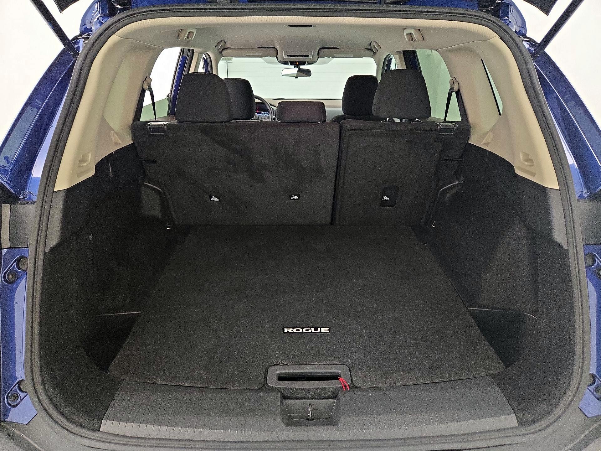 Thumbnail: 2023 Nissan Rogue - 20