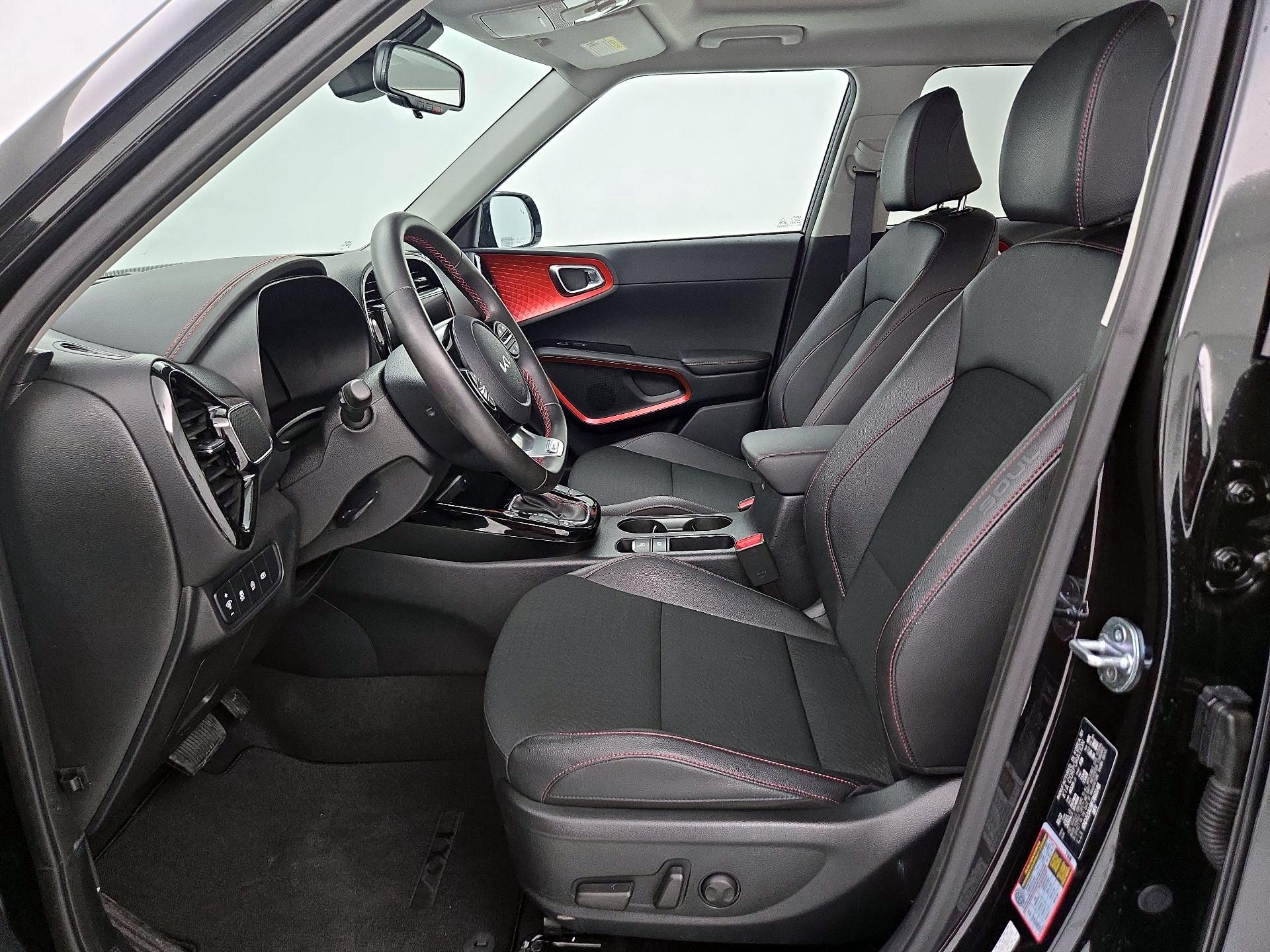 Thumbnail: 2023 Kia Soul - 11