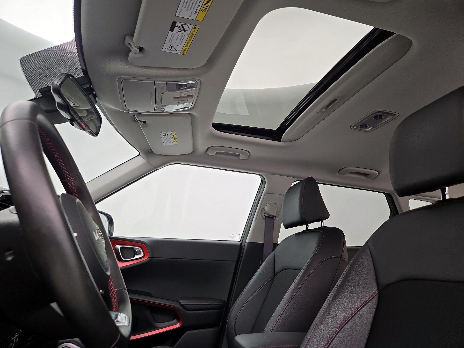 Thumbnail: 2023 Kia Soul - 20