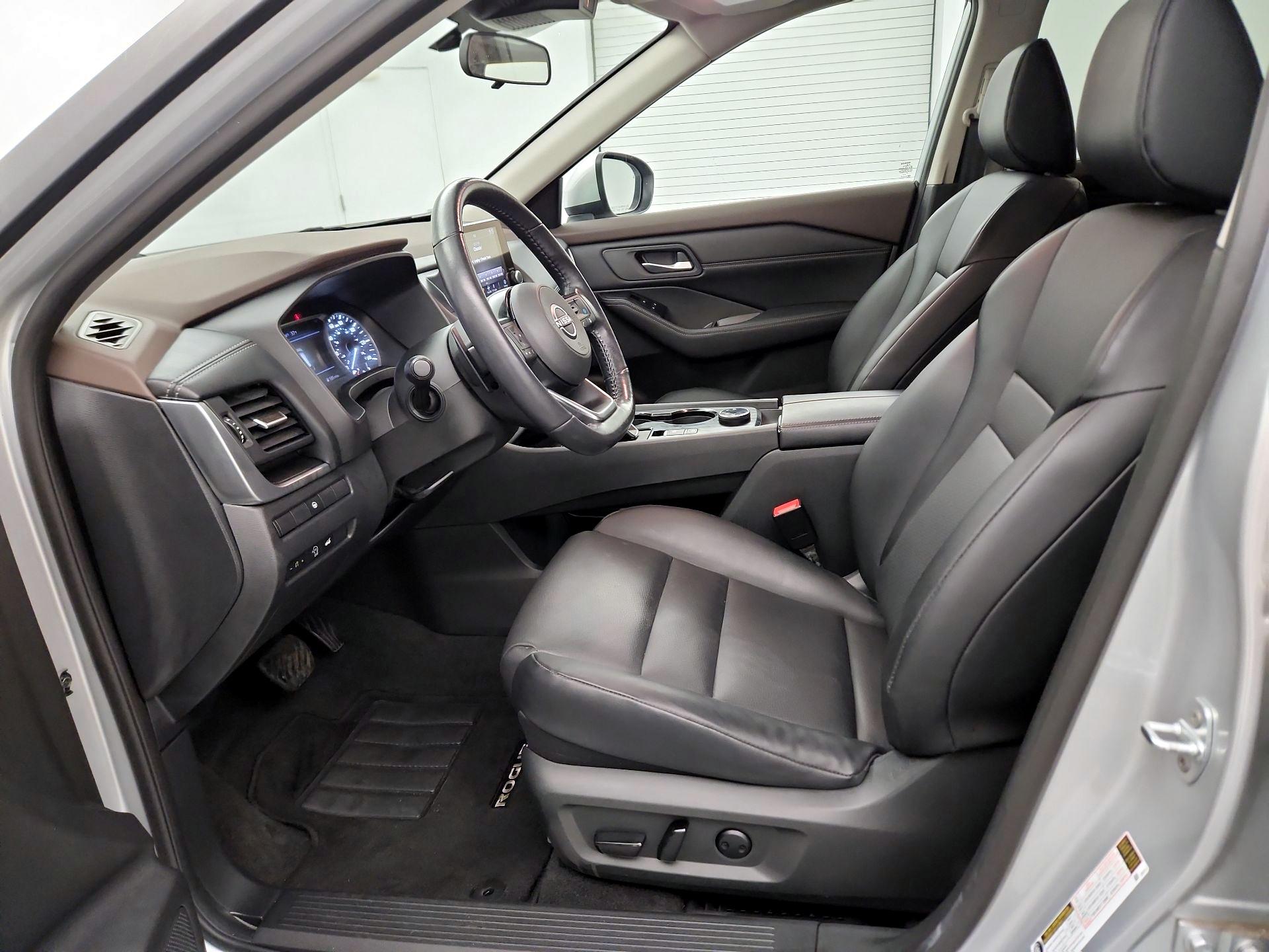 Thumbnail: 2023 Nissan Rogue - 11