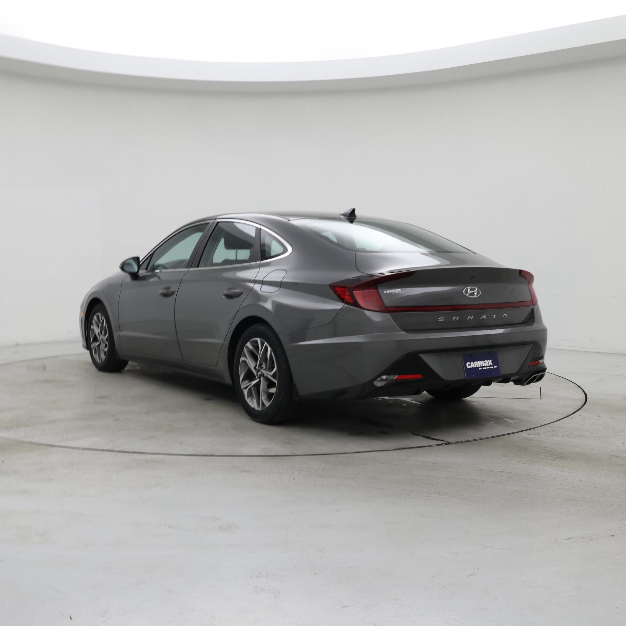 Thumbnail: 2023 Hyundai Sonata - 2