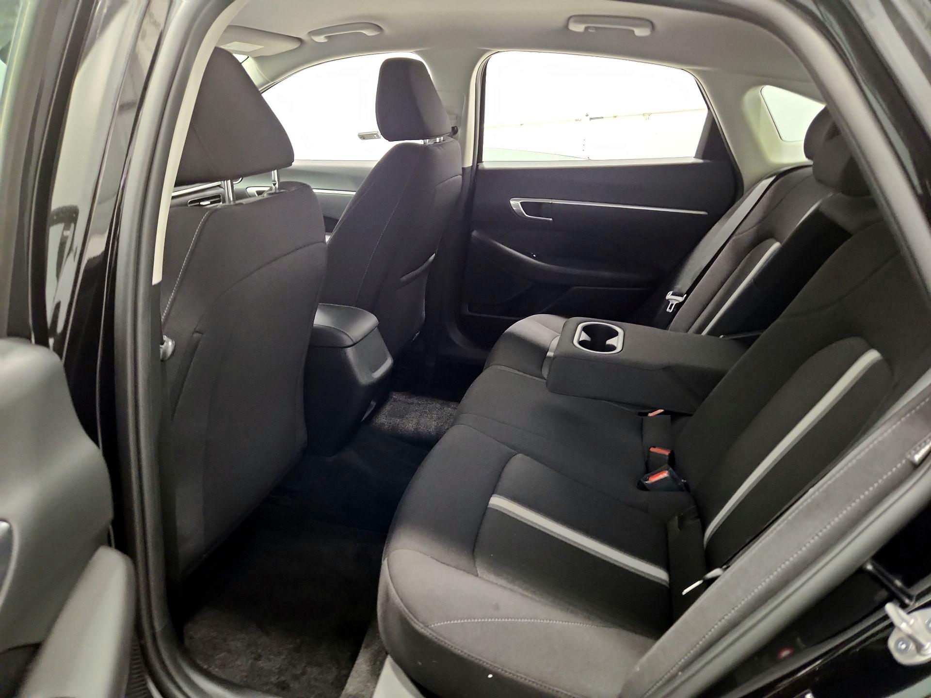 Thumbnail: 2023 Hyundai Sonata - 20