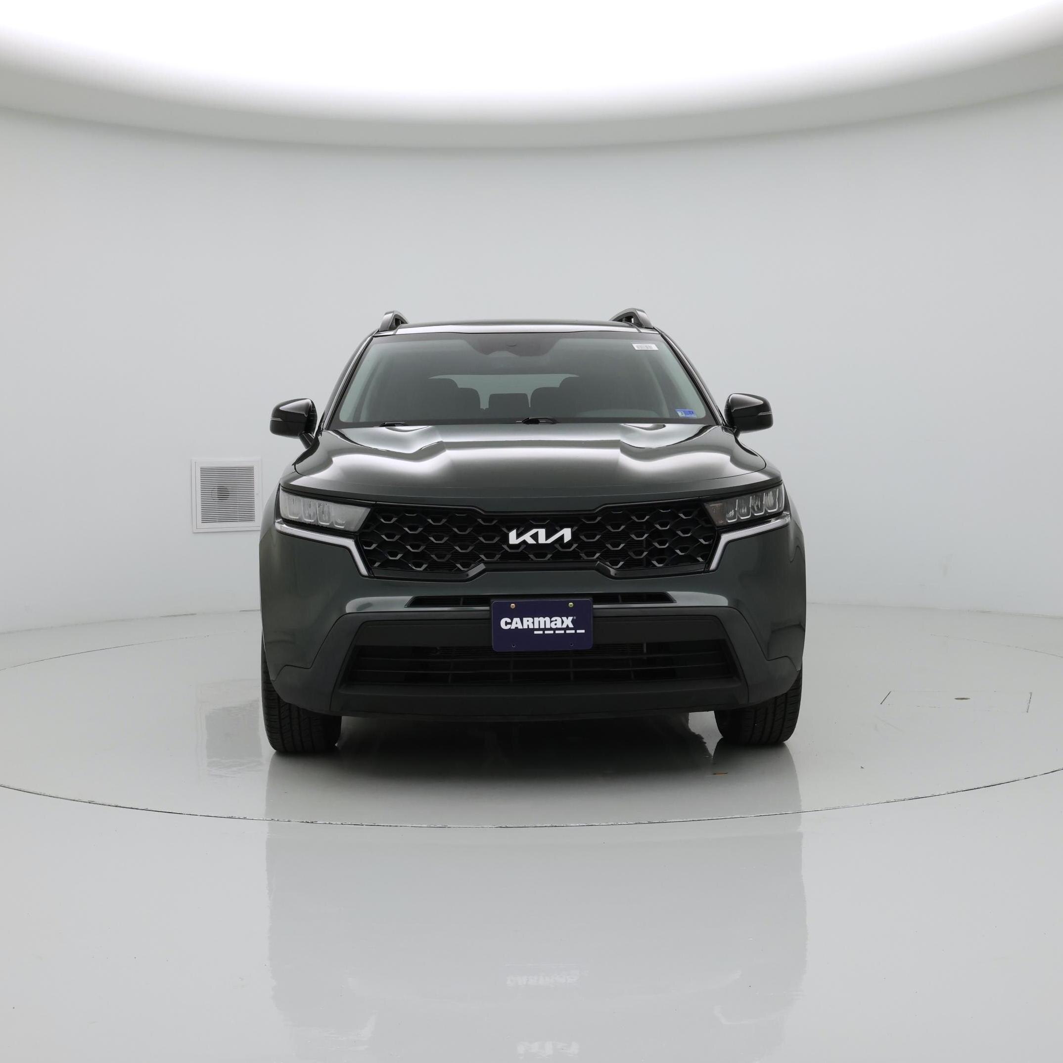 Thumbnail: 2023 Kia Sorento - 5