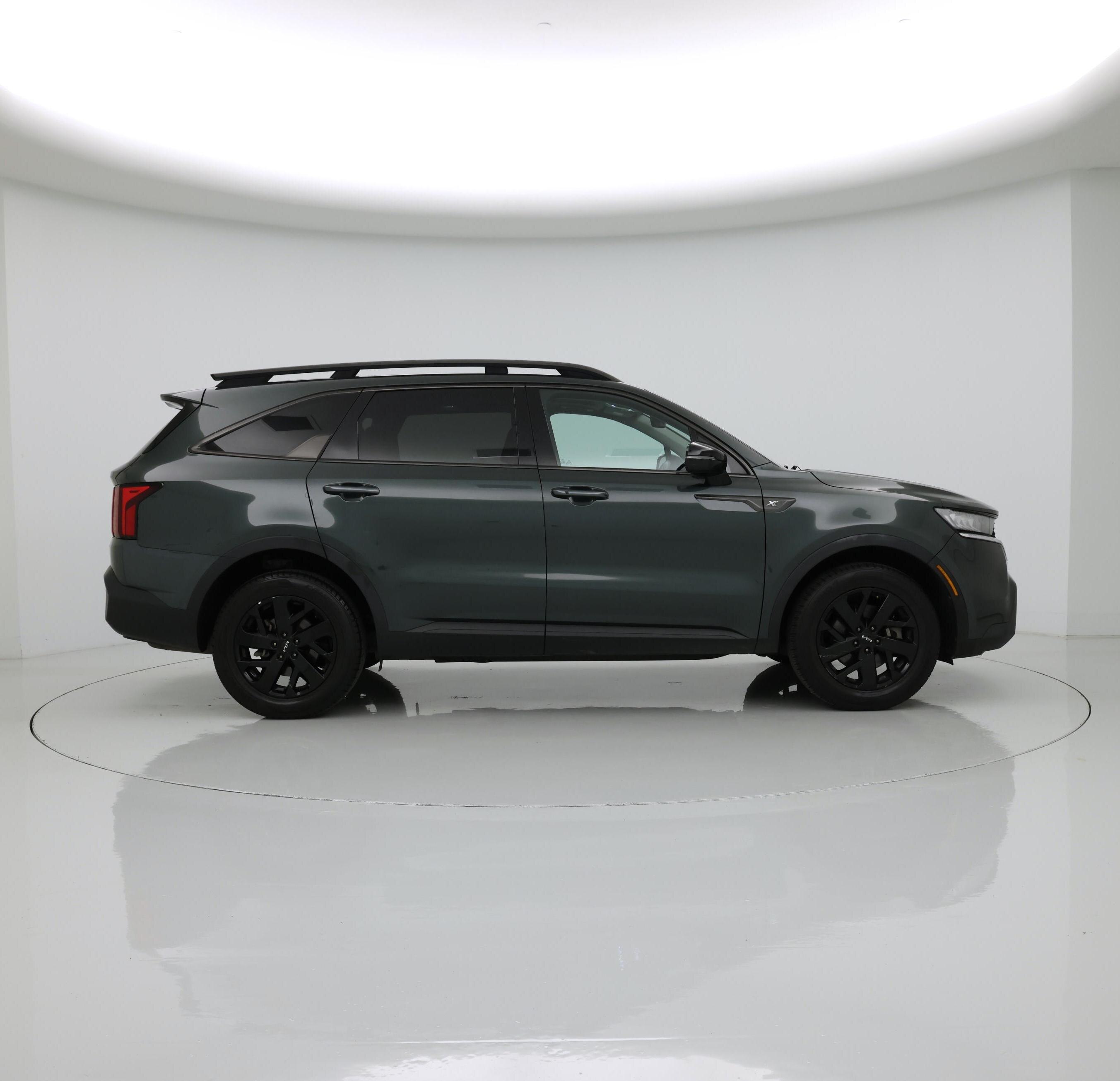 Thumbnail: 2023 Kia Sorento - 7