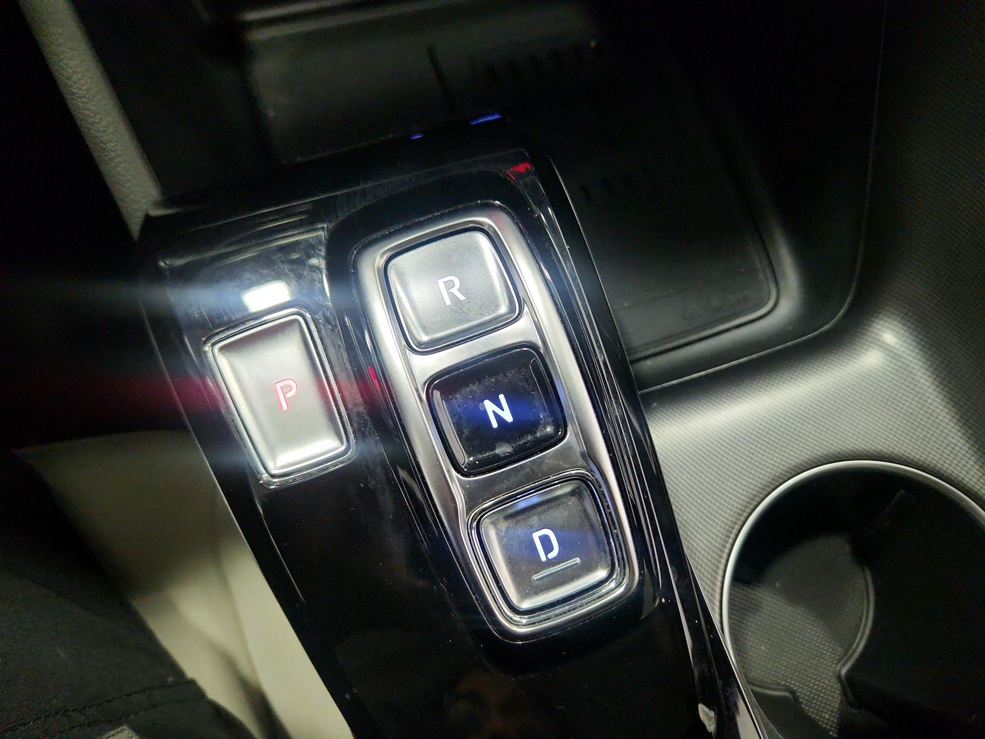 Thumbnail: 2023 Hyundai Sonata - 18