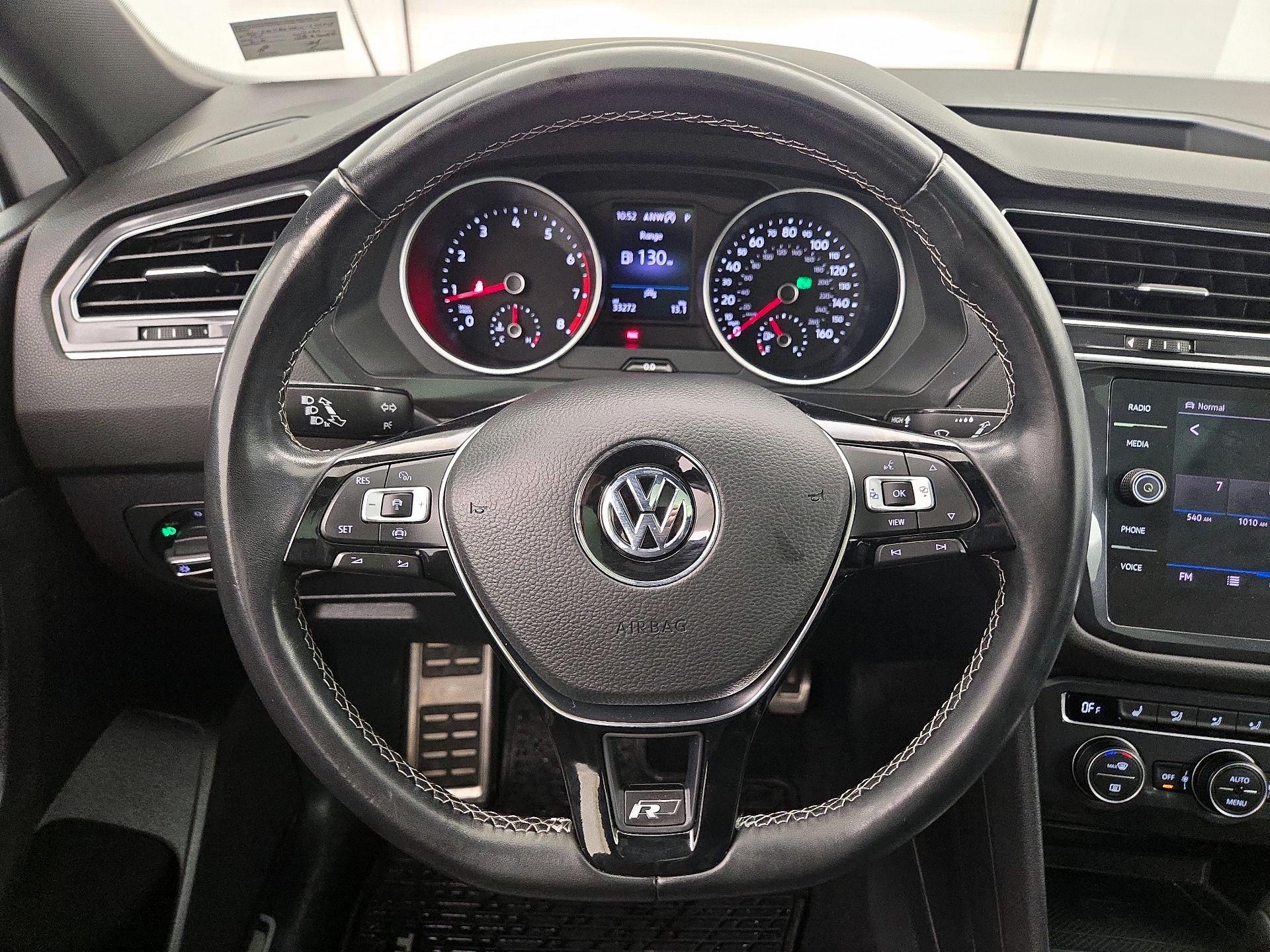 Thumbnail: 2021 Volkswagen Tiguan - 10