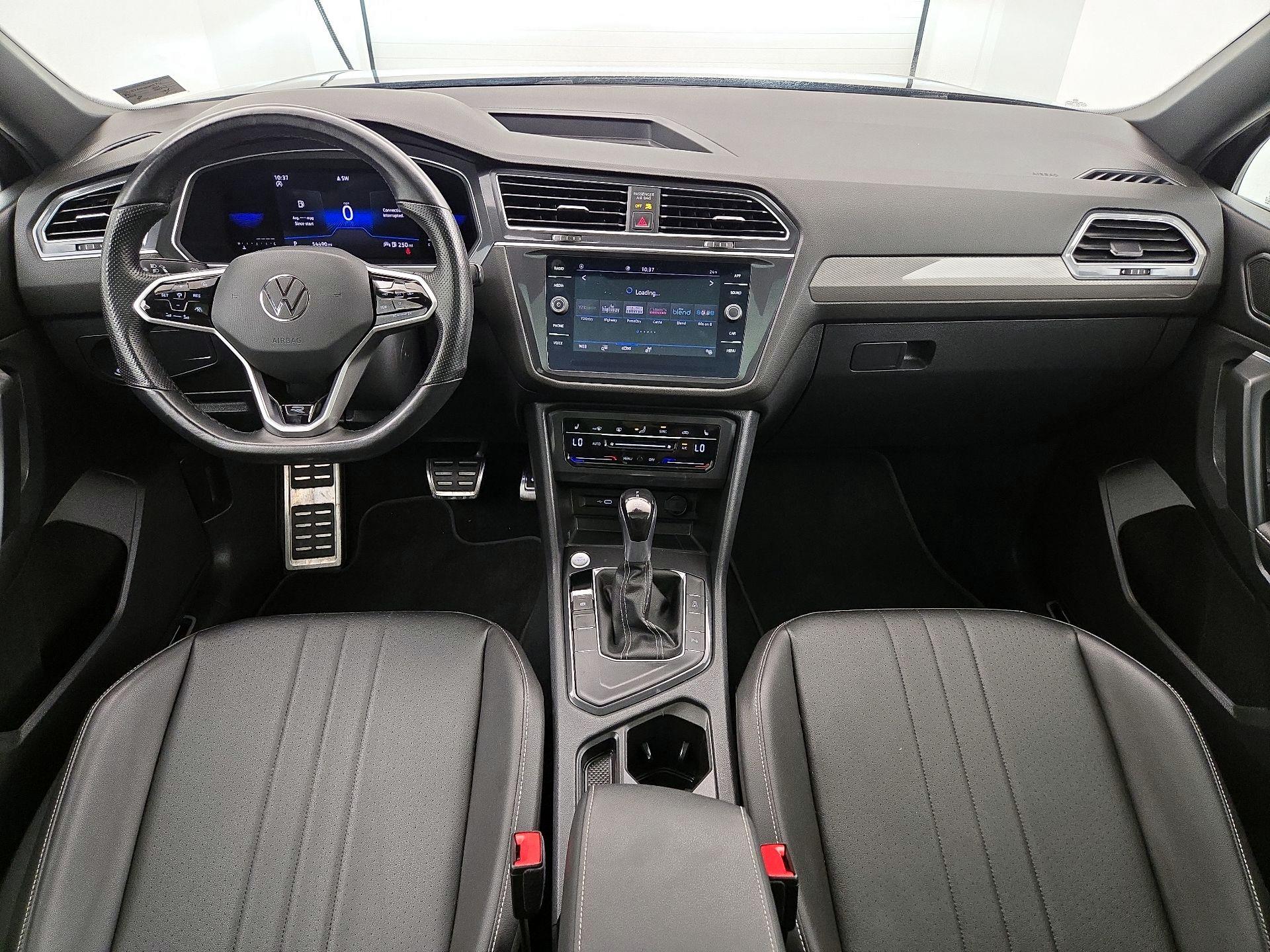 Thumbnail: 2023 Volkswagen Tiguan - 9