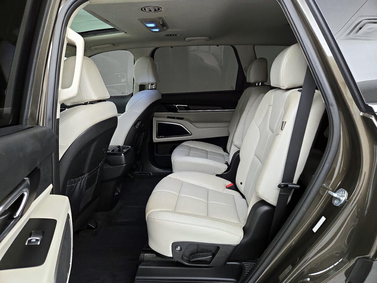 2023 Kia Telluride EX - Photo 22