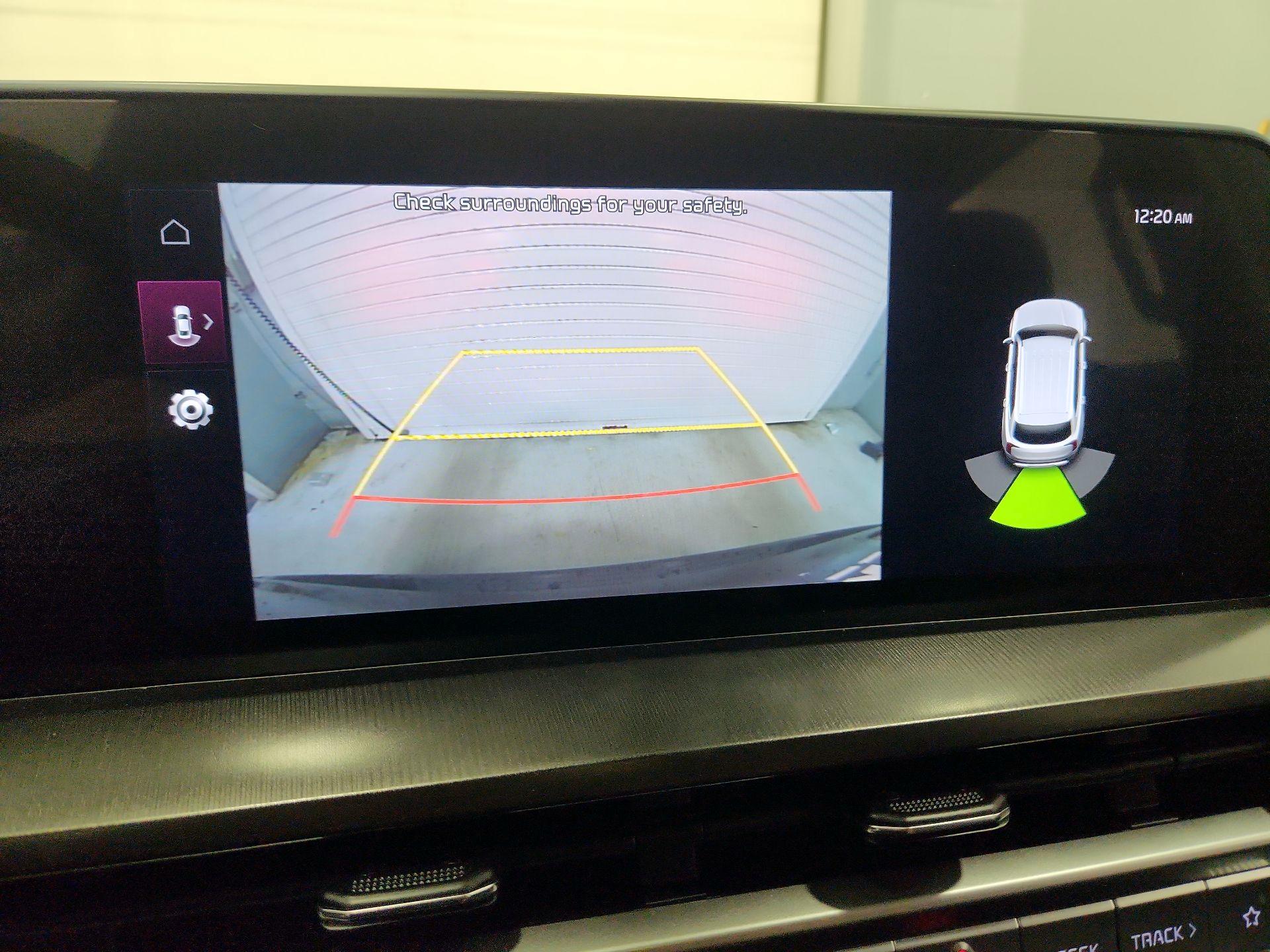 Thumbnail: 2023 Kia Telluride - 15