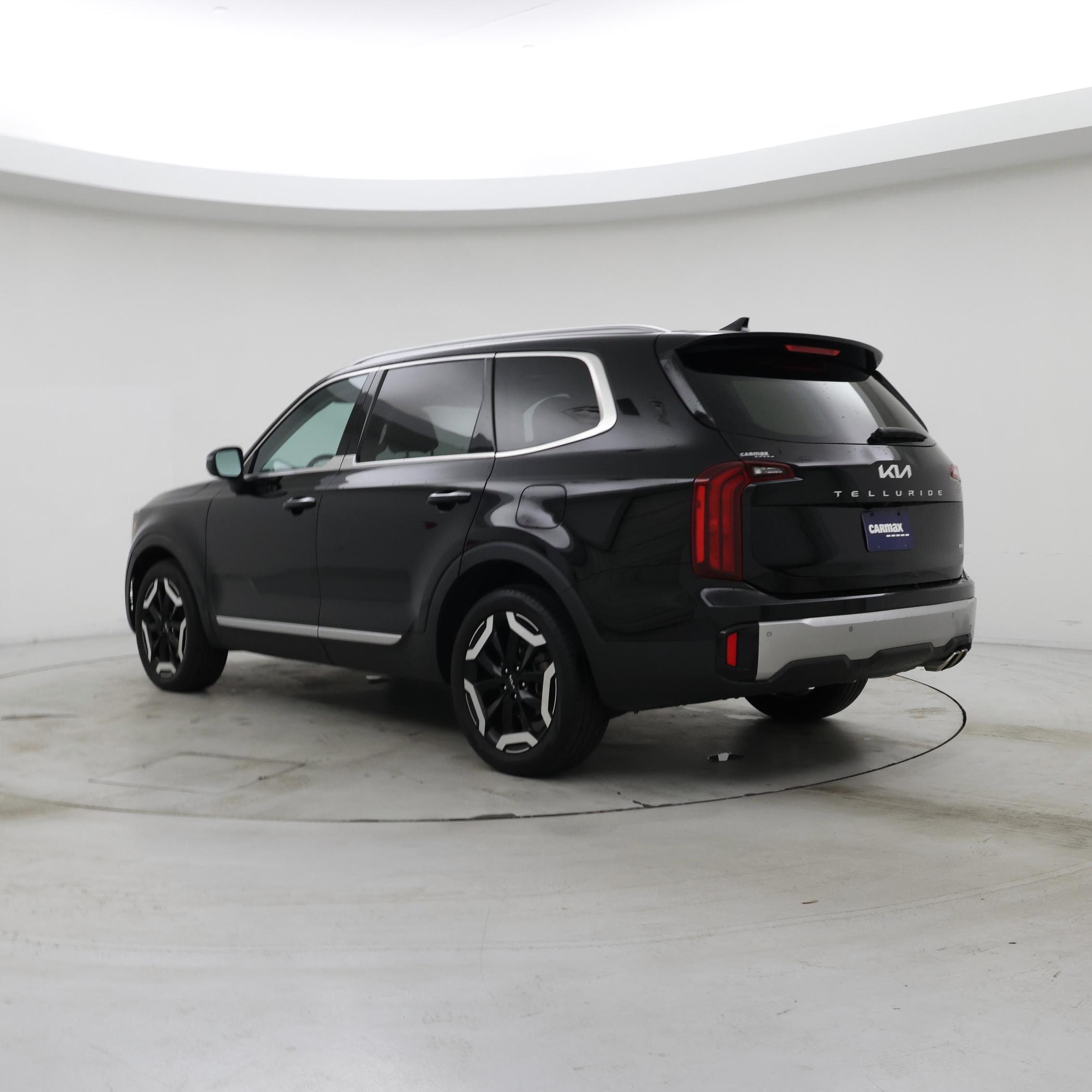Thumbnail: 2023 Kia Telluride - 2