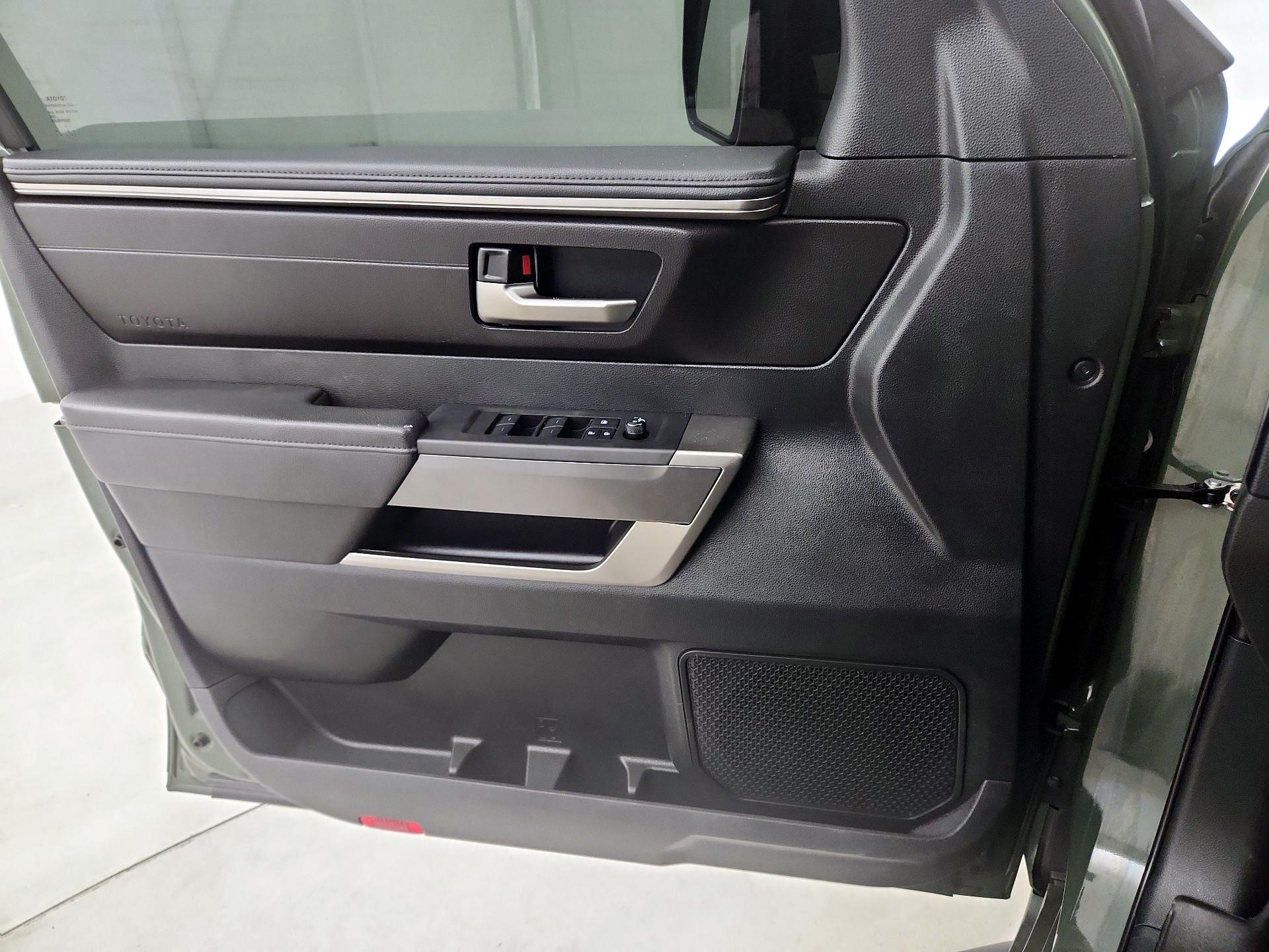 Thumbnail: 2023 Toyota Tundra - 12